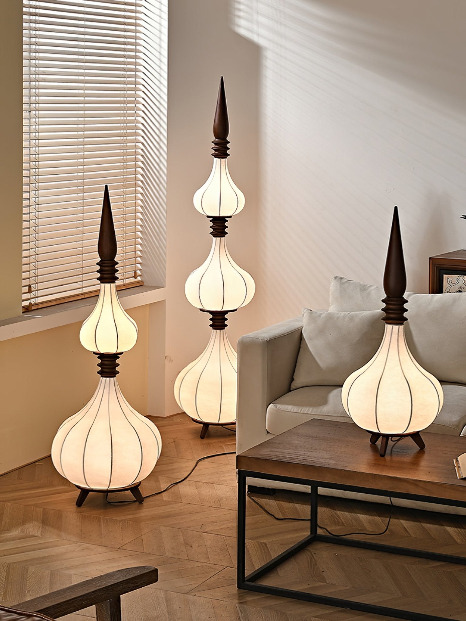 Cetalyra Tiered Gourd Floor Lamp - Blowlighting