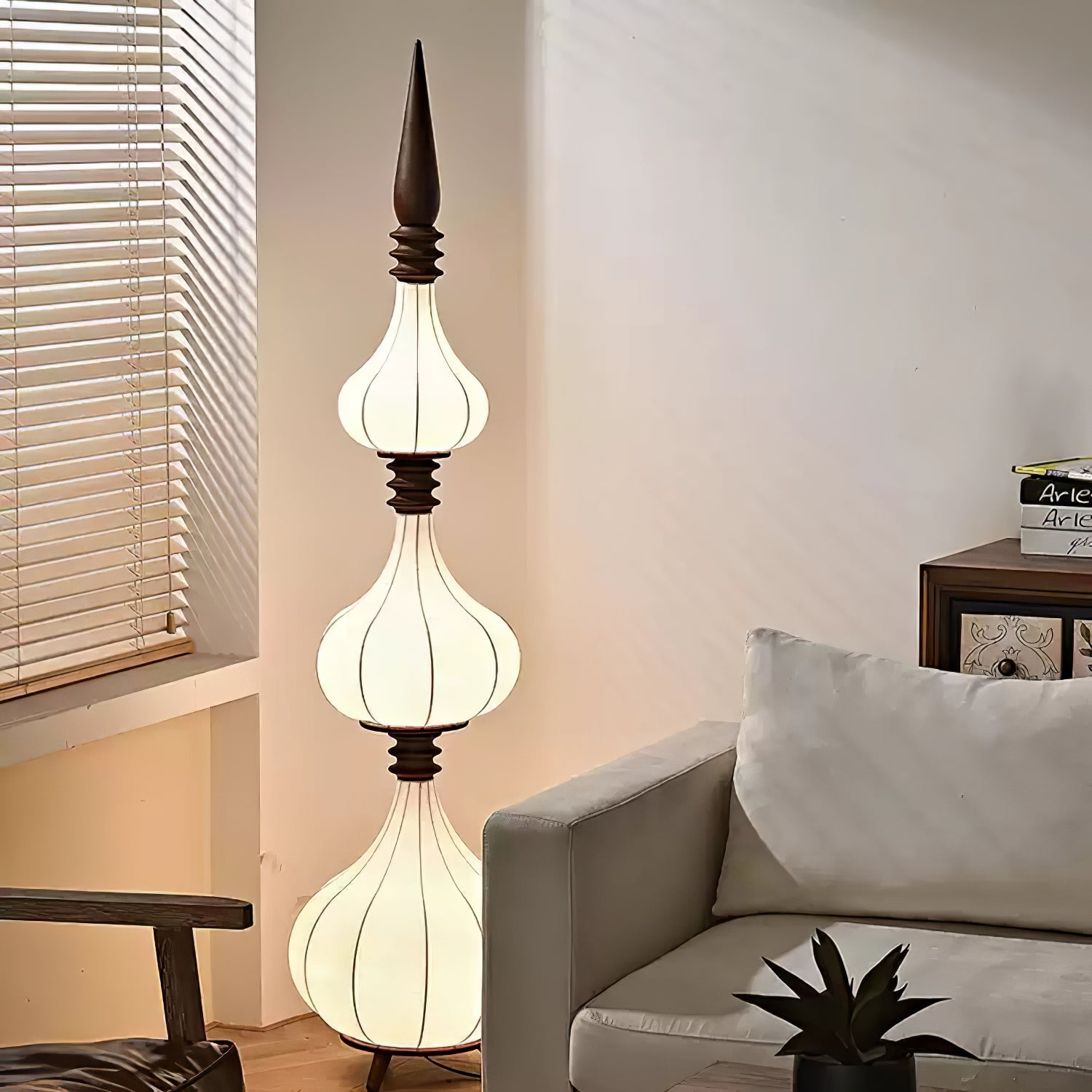 Cetalyra Tiered Gourd Floor Lamp - Blowlighting