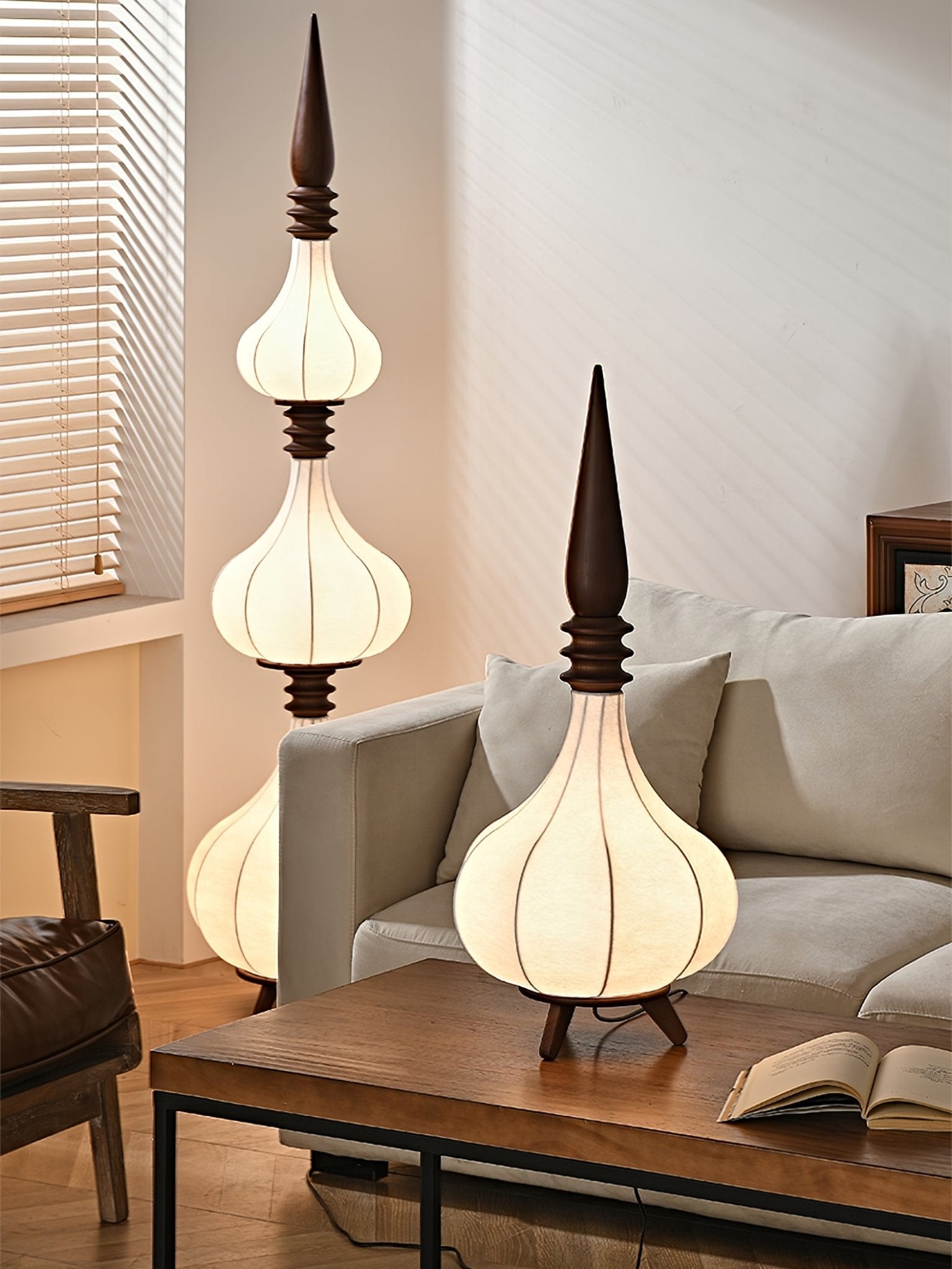 Cetalyra Tiered Gourd Floor Lamp - Blowlighting