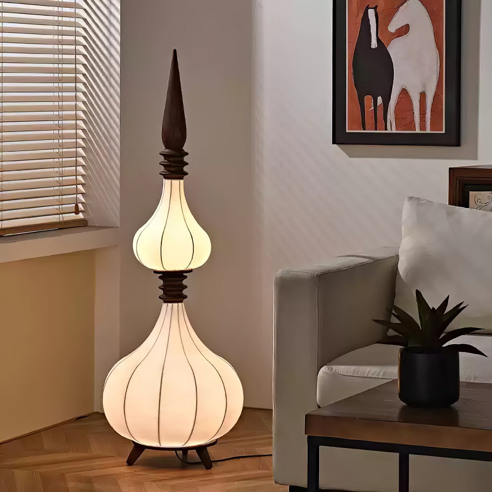 Cetalyra Tiered Gourd Floor Lamp - Blowlighting