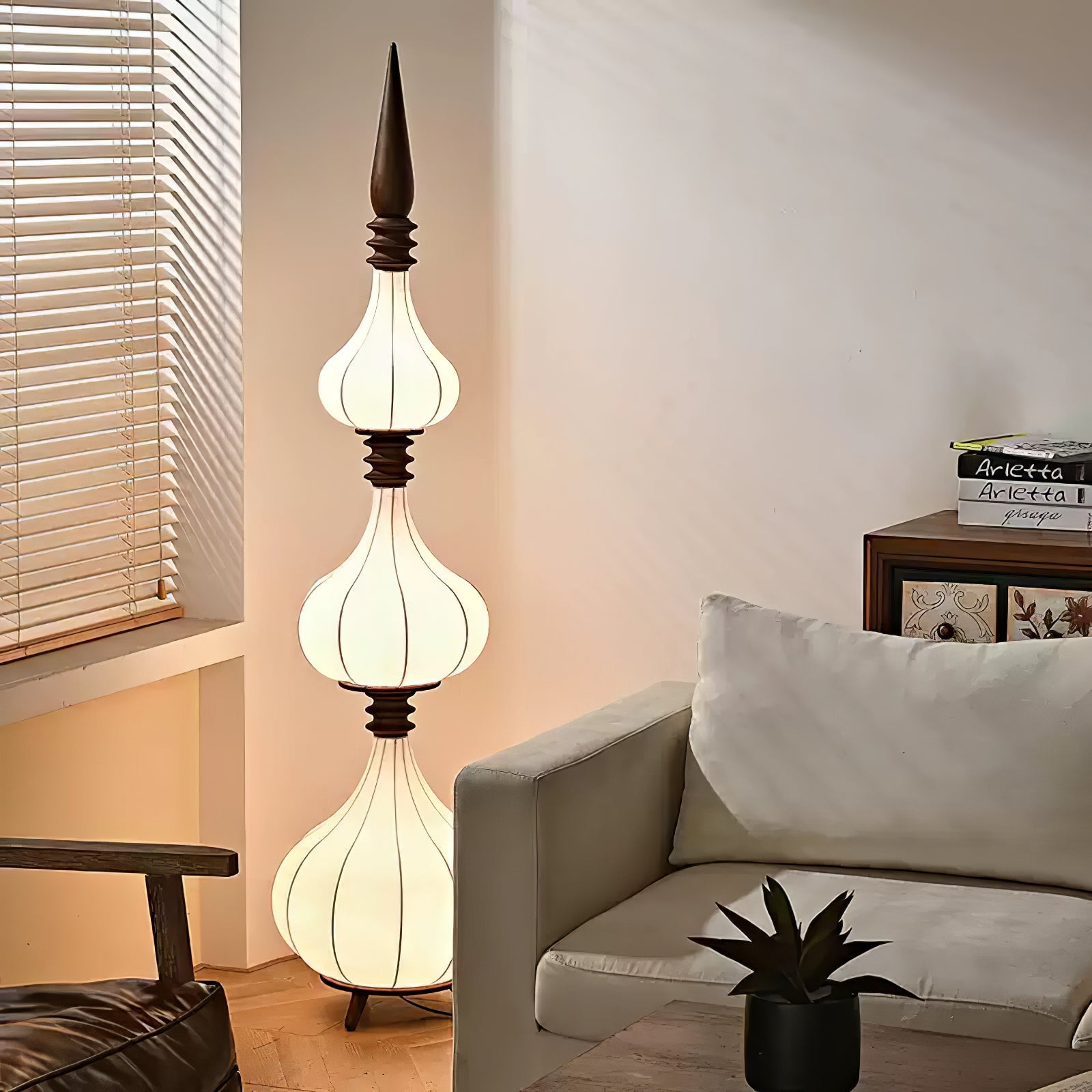 Cetalyra Tiered Gourd Floor Lamp - Blowlighting