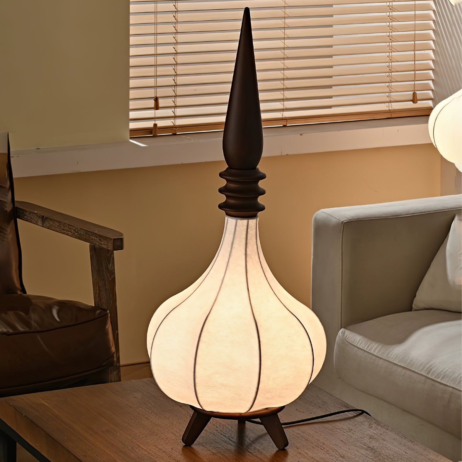 Cetalyra Tiered Gourd Floor Lamp - Blowlighting
