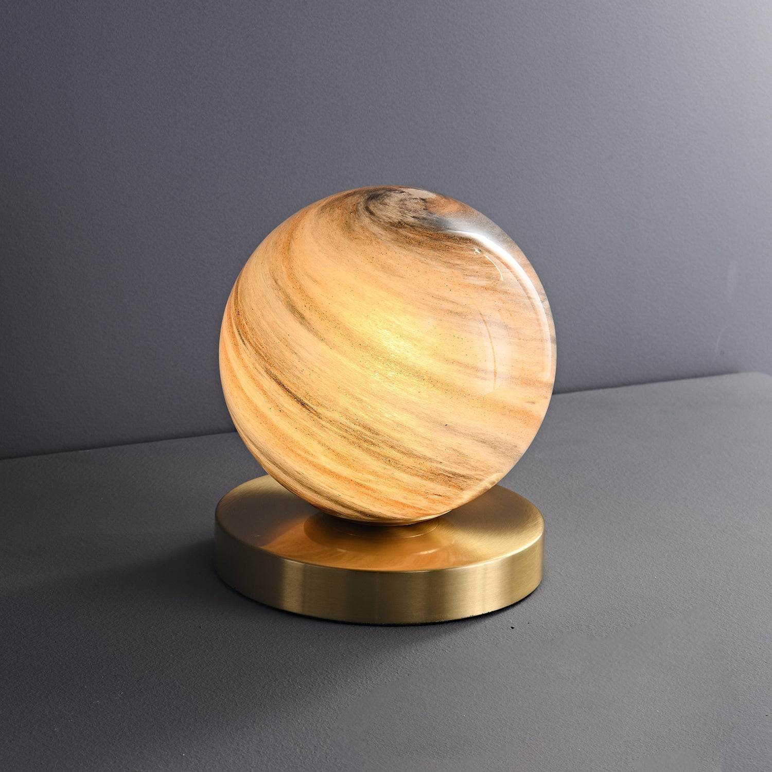 Cassiopeia Table Lamp - Blowlighting