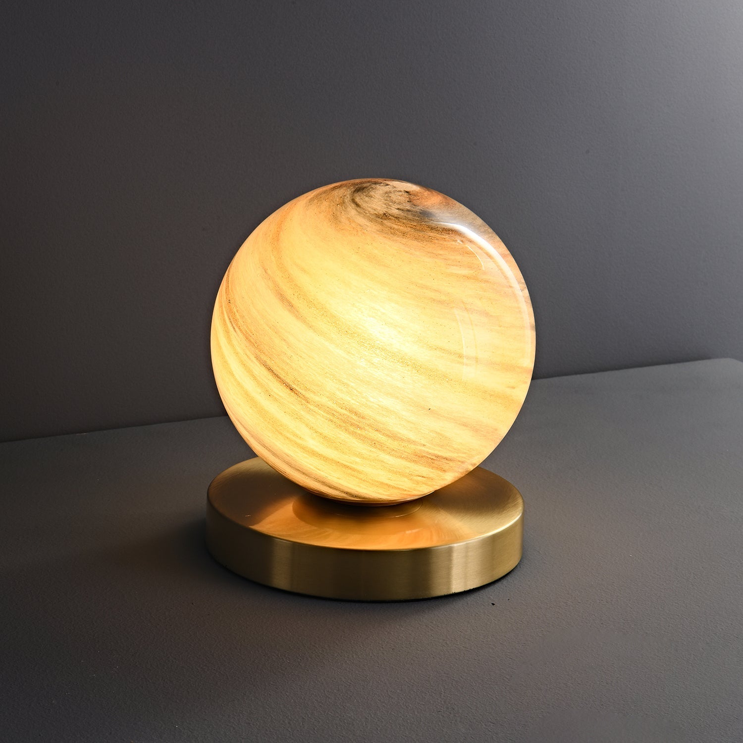Cassiopeia Table Lamp - Blowlighting