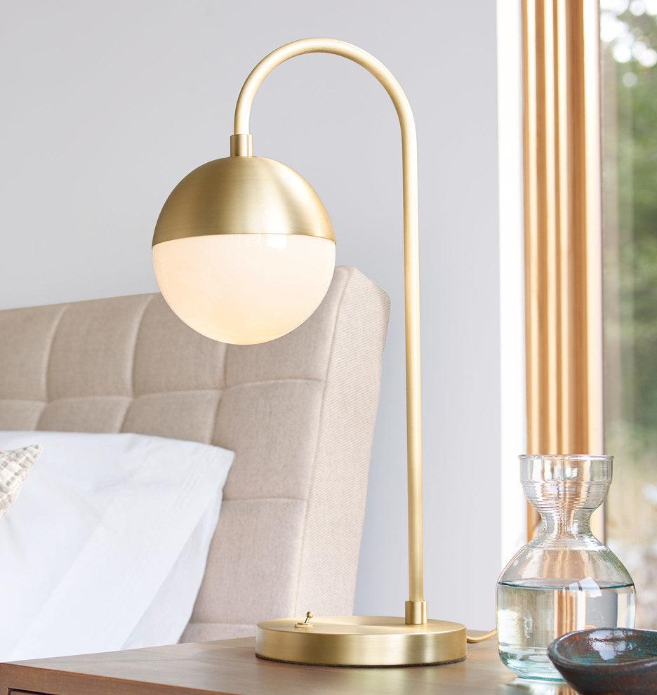 Cedar Moss Table Lamp - Blowlighting