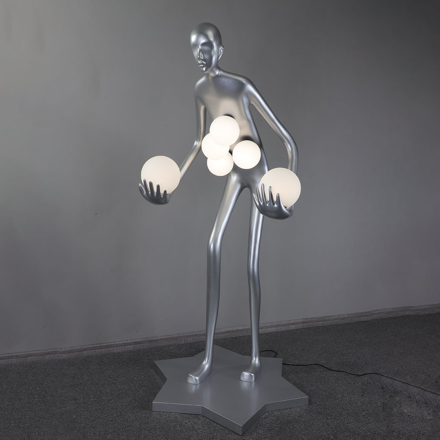 Silvaris Sculptural Metal Floor Lamp - Blowlighting