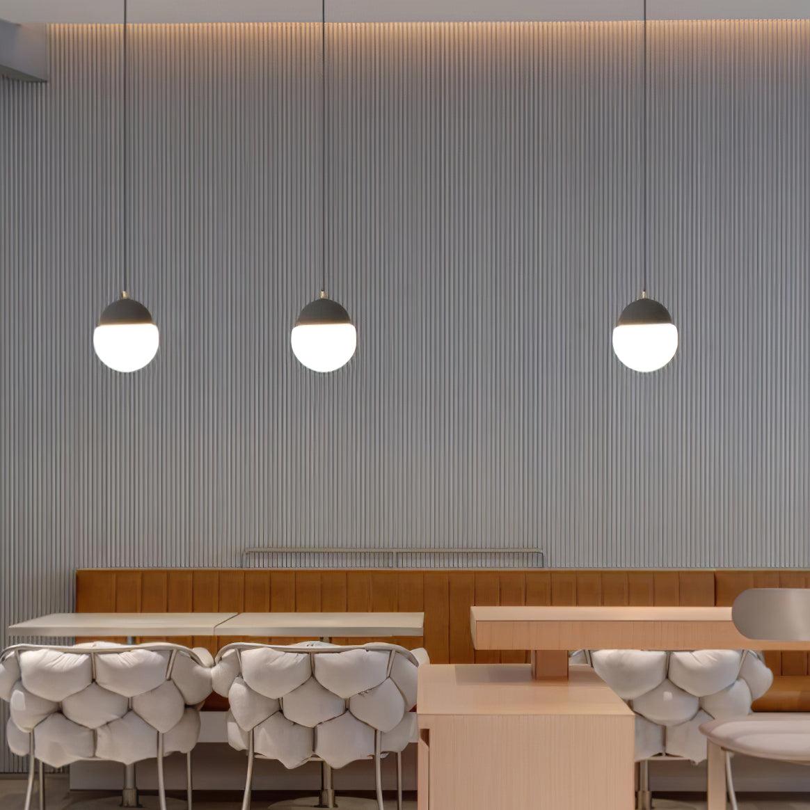 Ilraearis Glass Pendant Light - Blowlighting