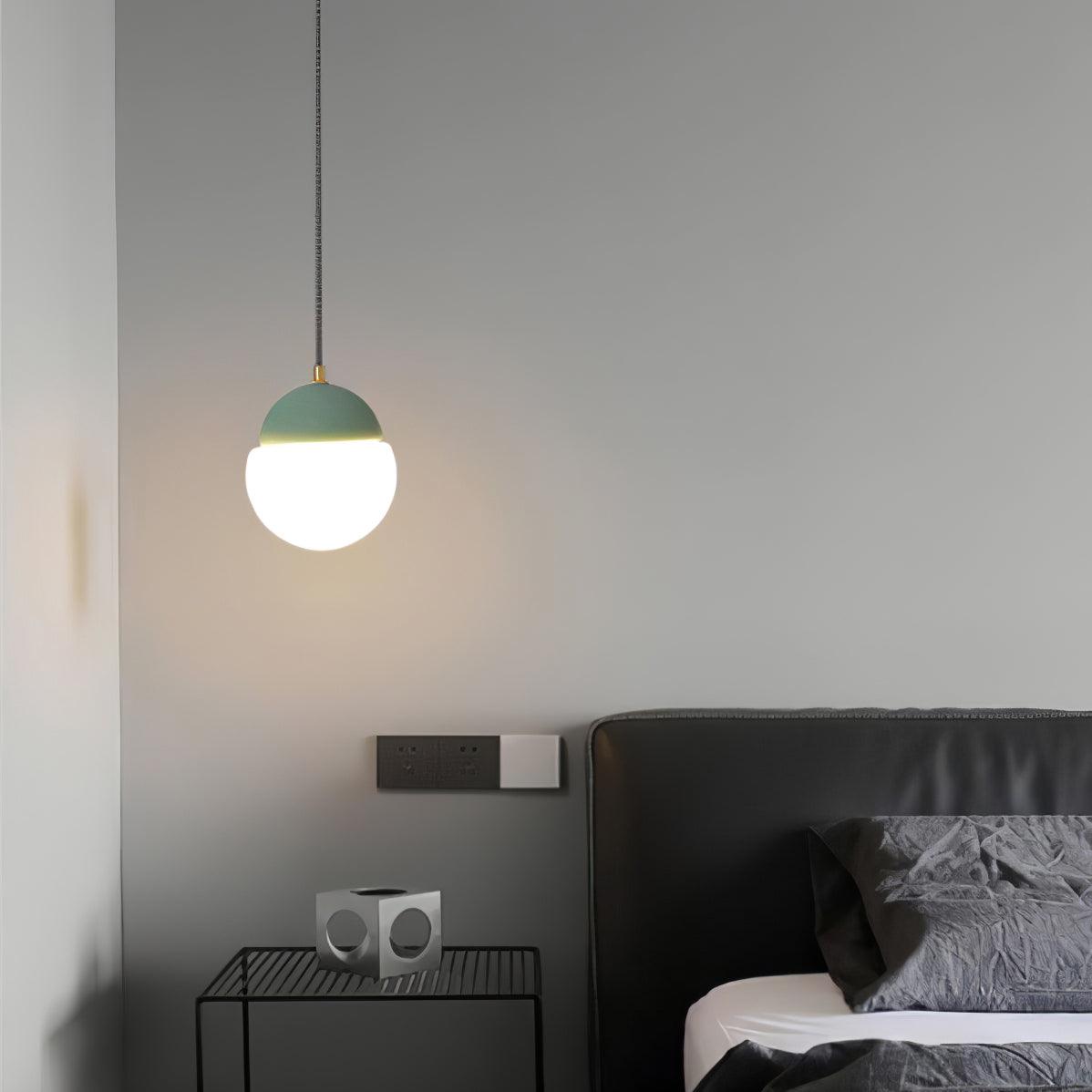 Ilraearis Glass Pendant Light - Blowlighting
