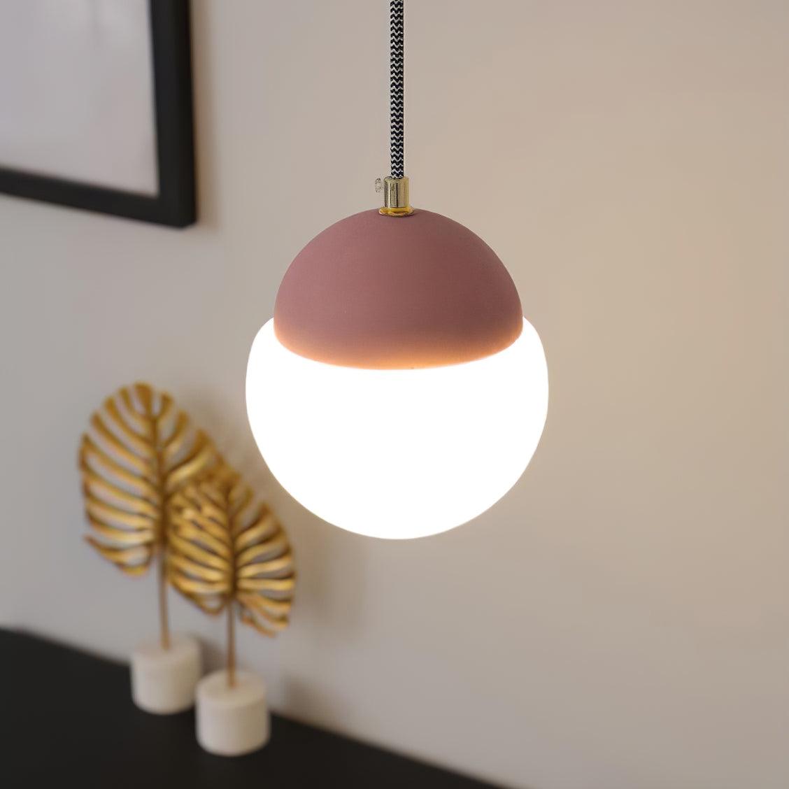 Ilraearis Glass Pendant Light - Blowlighting