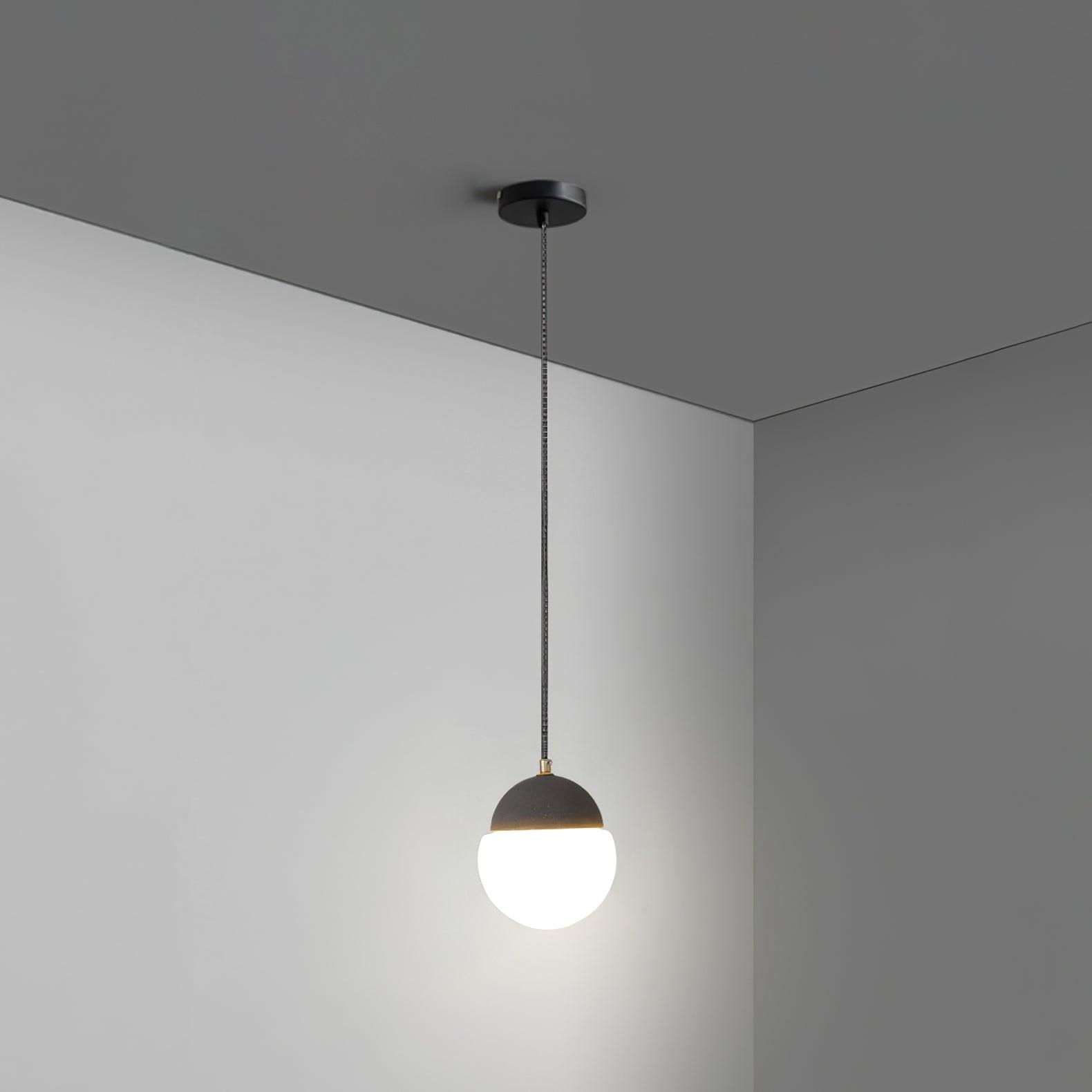 Ilraearis Glass Pendant Light - Blowlighting
