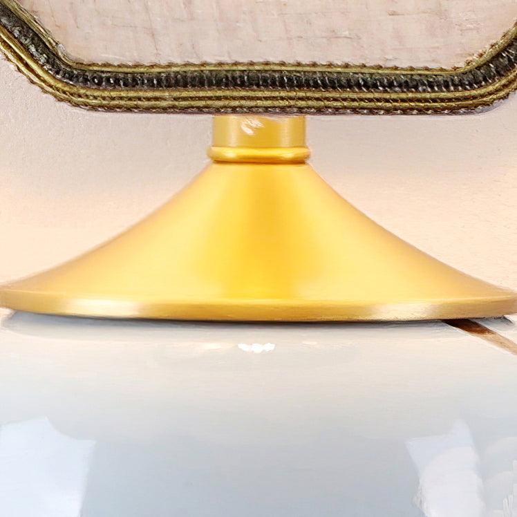 Sparrow Oriental Ceramic Desk Lamp - Blowlighting