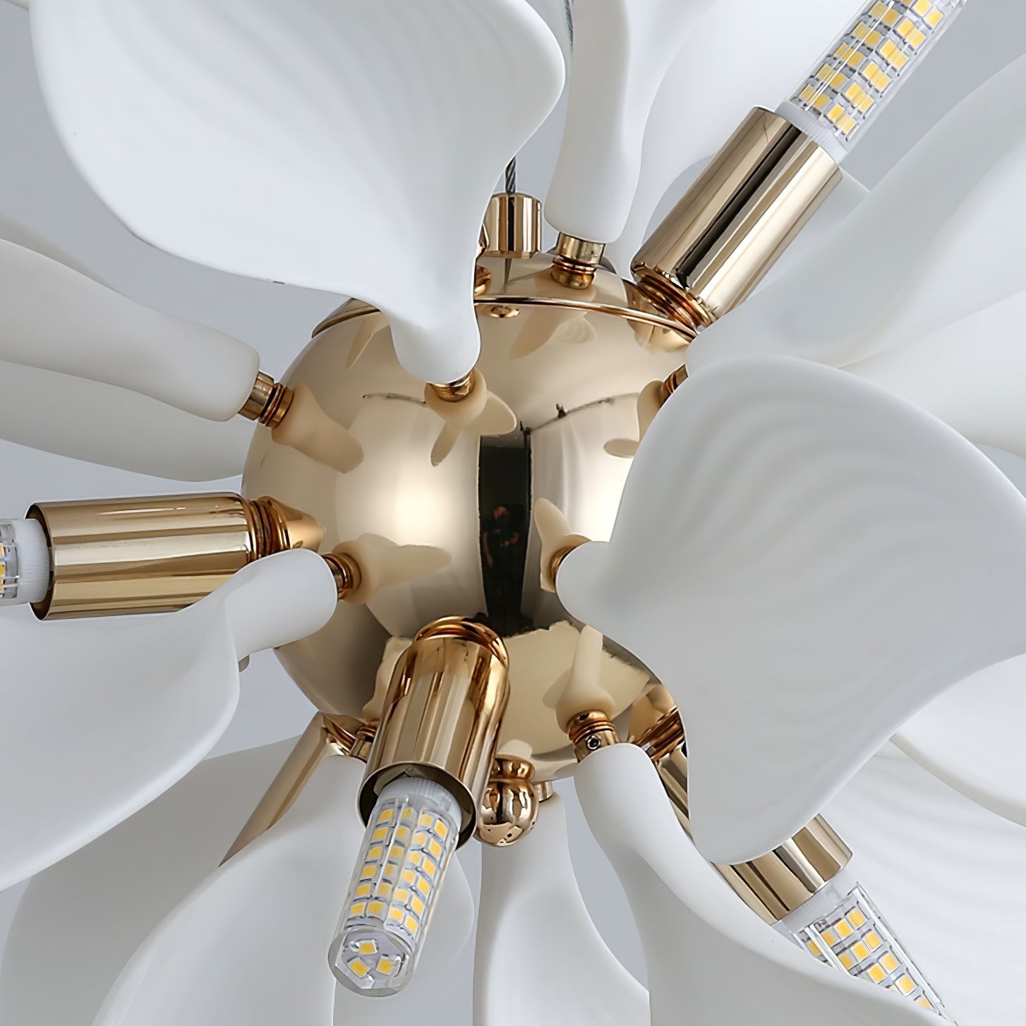 Ceramic Petals Blooming Chandelier - Blowlighting