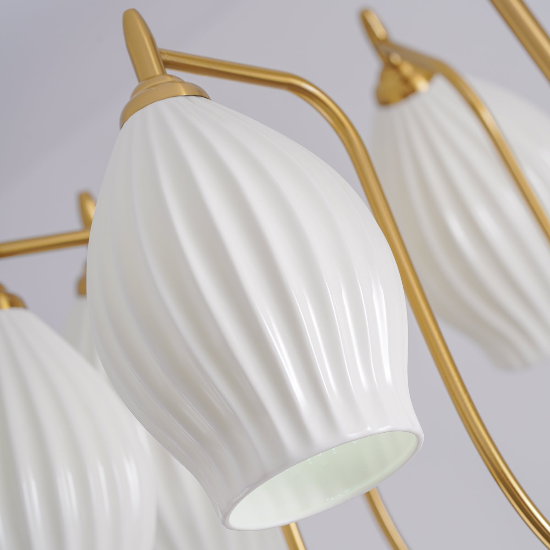 Ceramic Ribbed Chandelier - Blowlighting