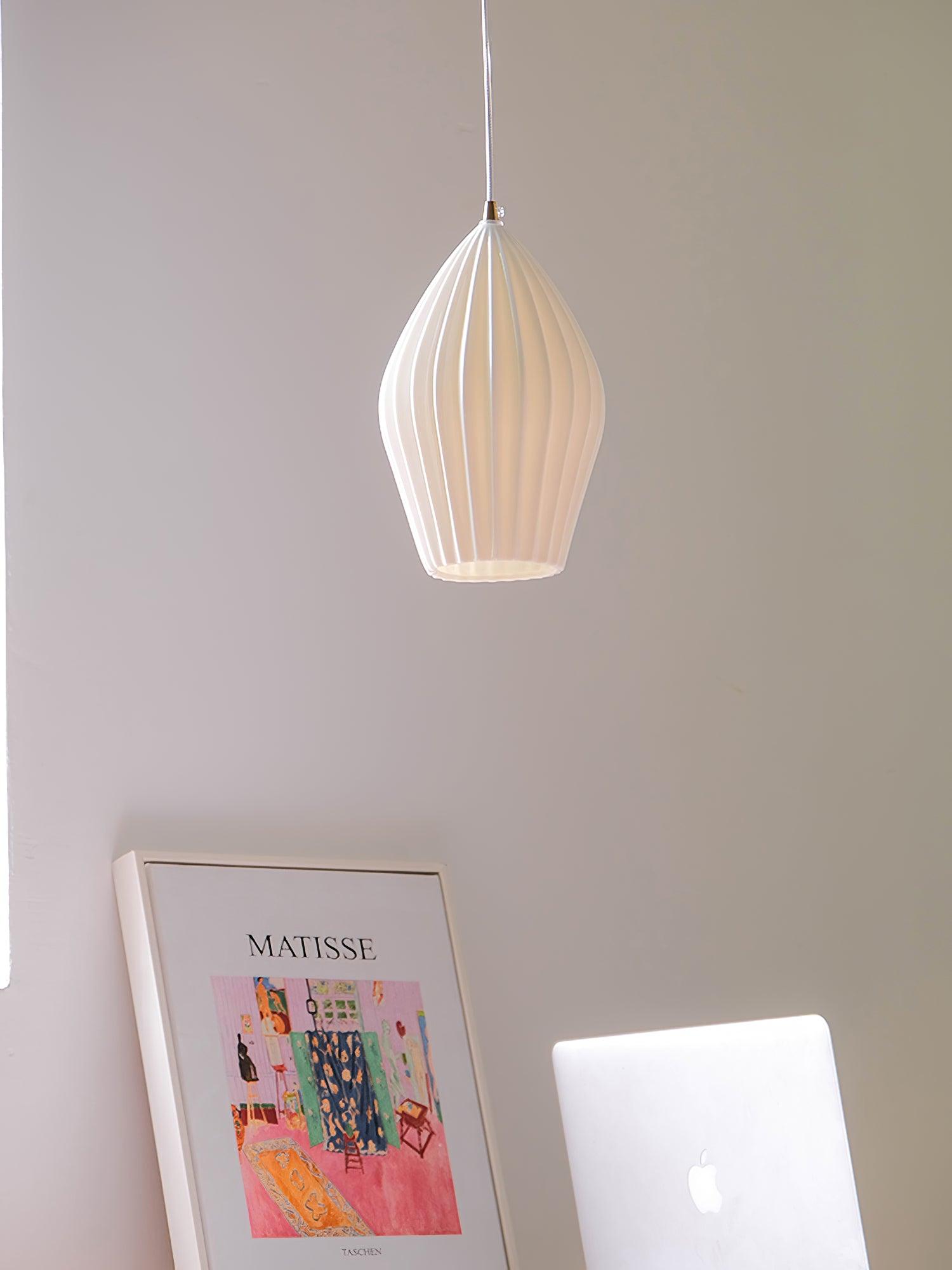 Ceramic Ribbed Pendant Light - Blowlighting