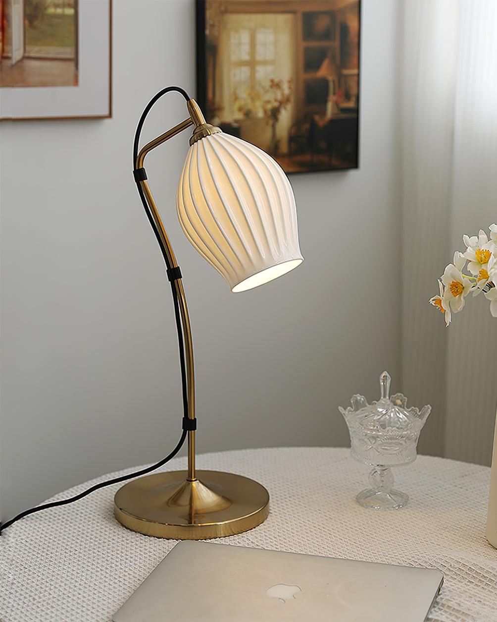 Jude Vintage Metal Table Lamp - Blowlighting