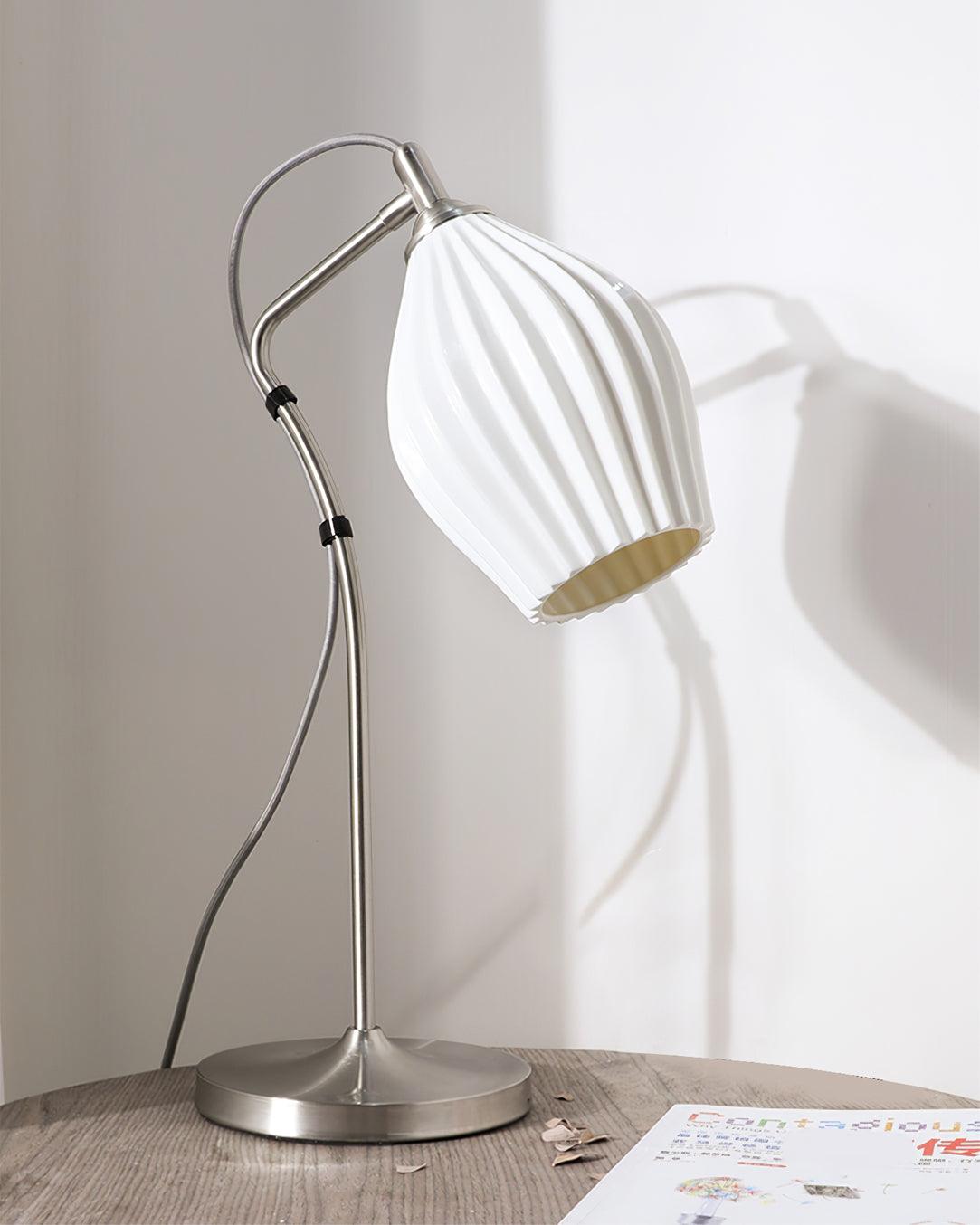 Jude Vintage Metal Table Lamp - Blowlighting