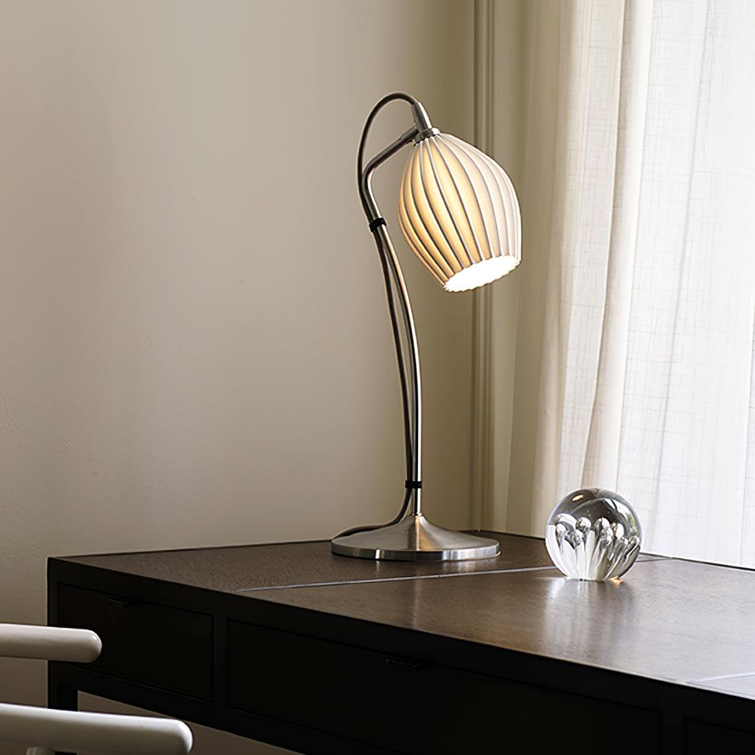 Jude Vintage Metal Table Lamp - Blowlighting