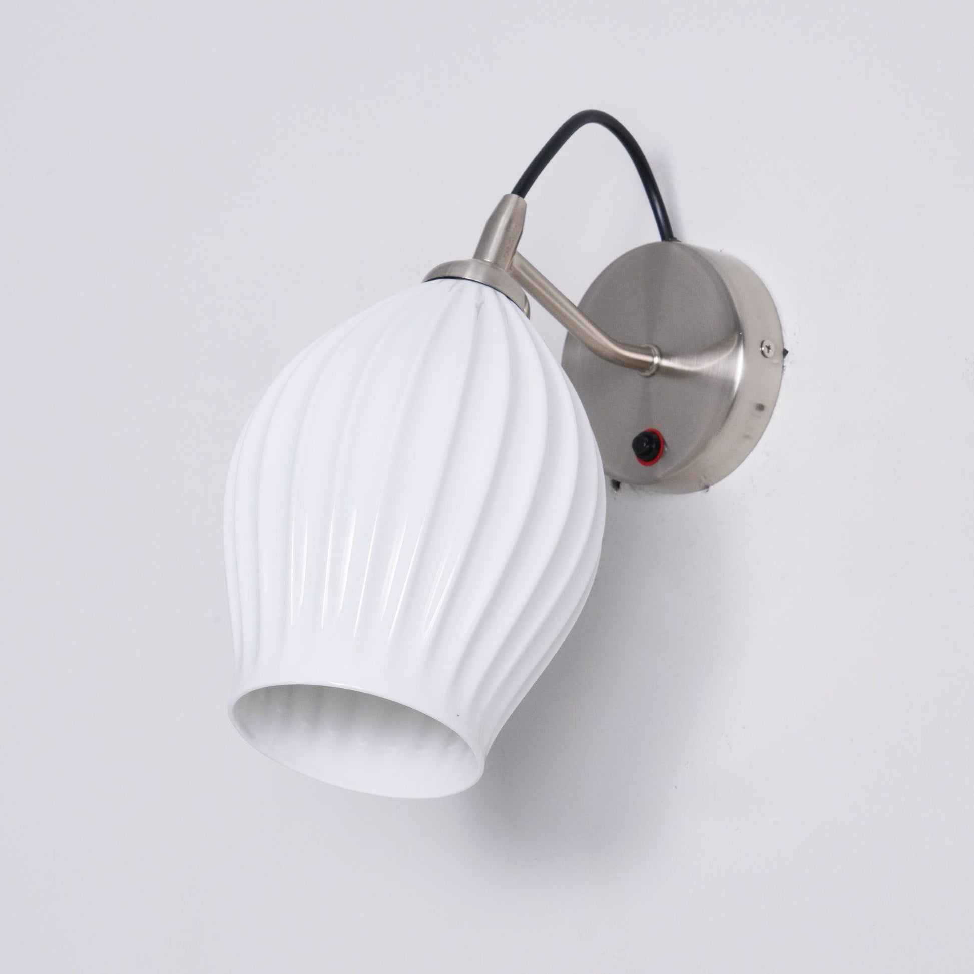 Zotalisra Modern Minimalist Ribbed Ceramic Wall light - Blowlighting