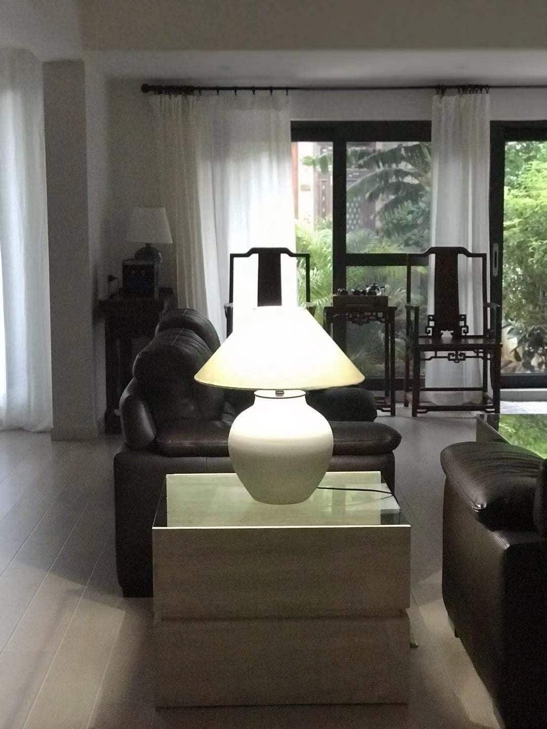 Decker Table Lamp - Blowlighting