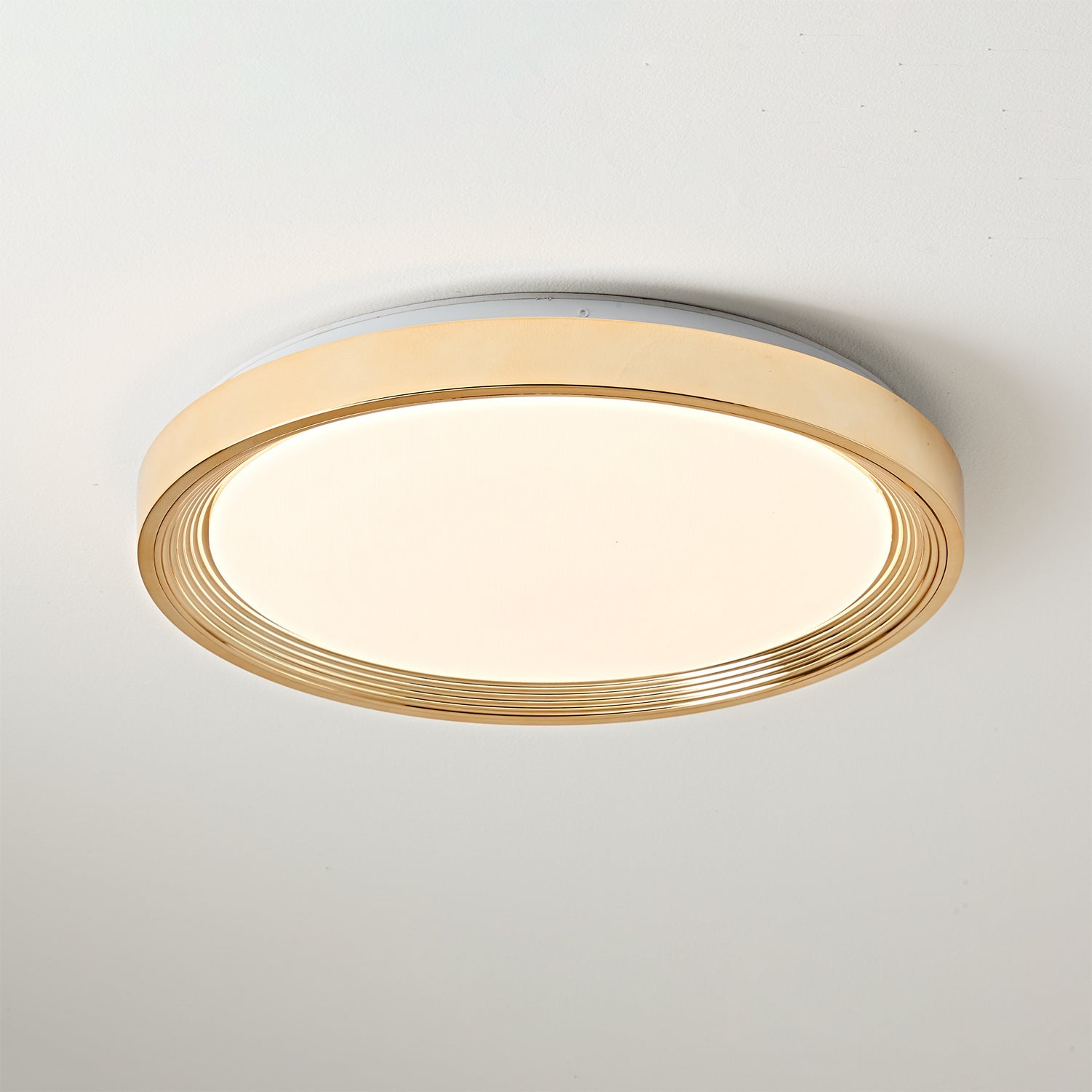 Cerova Minimalist Metal Ceiling Light