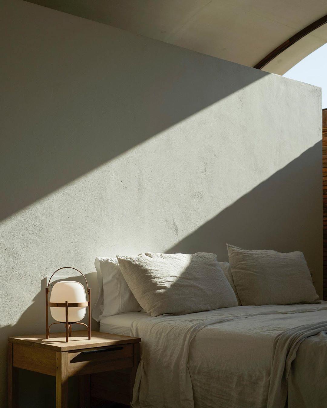 Portable Lantern Glass Table Lamp - Blowlighting