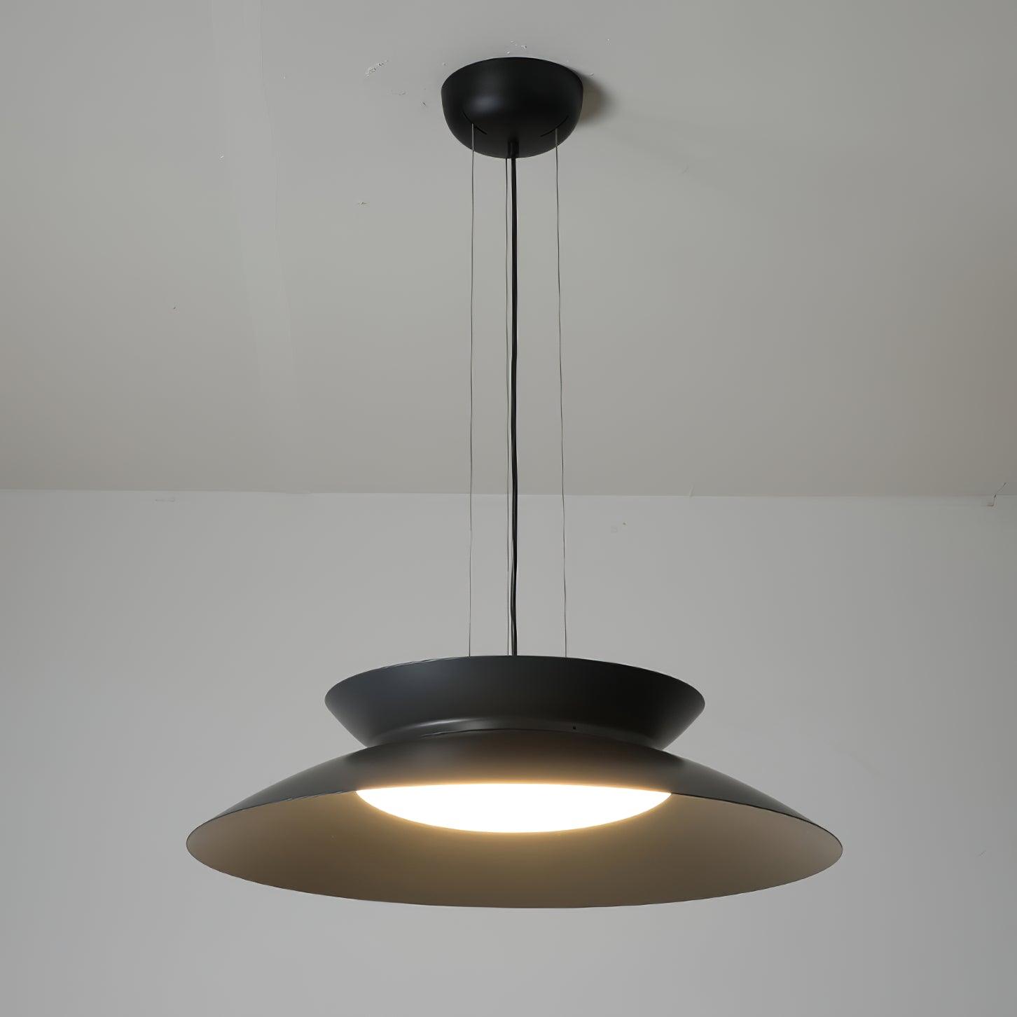 Evlaeus Pendant Light - Blowlighting