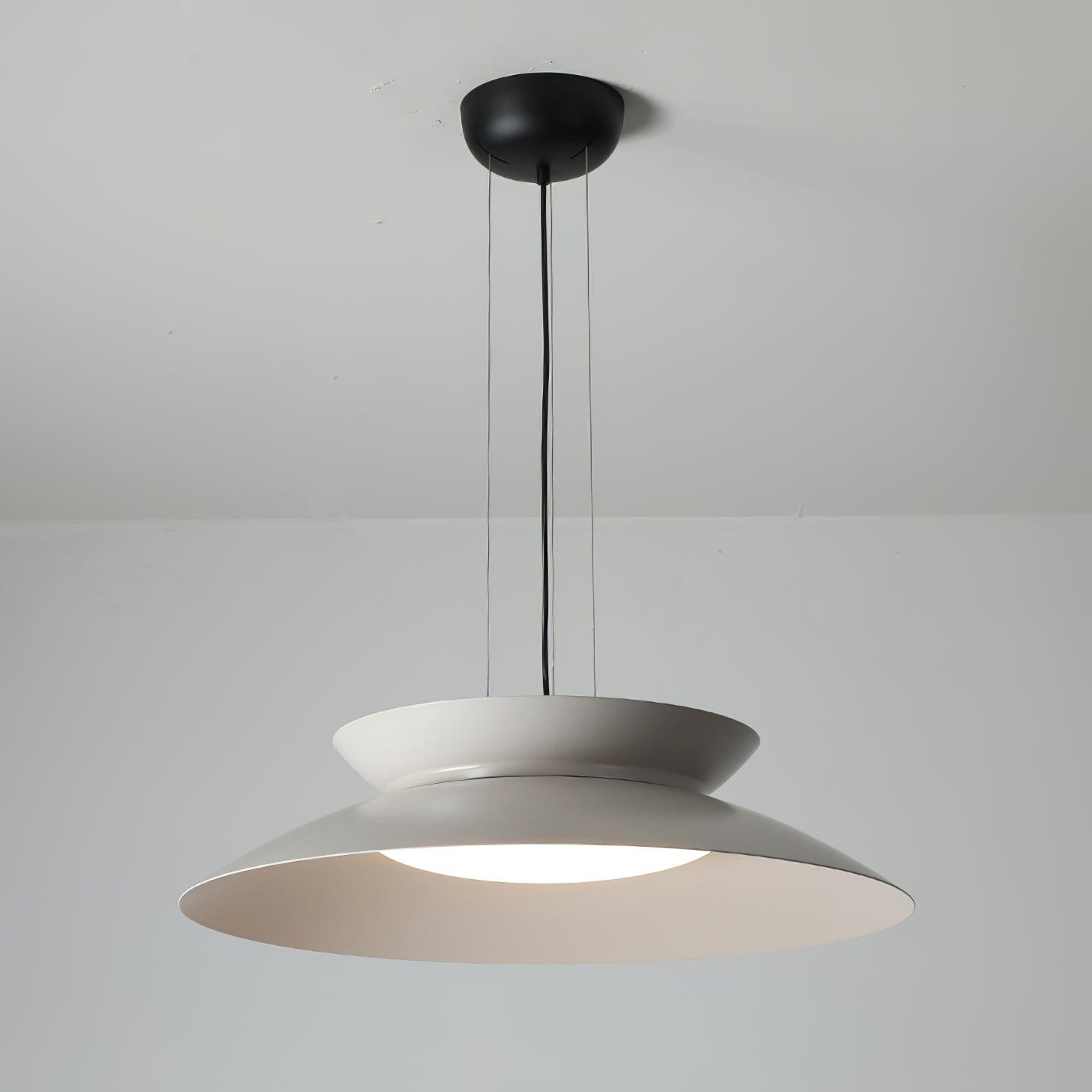 Evlaeus Pendant Light - Blowlighting