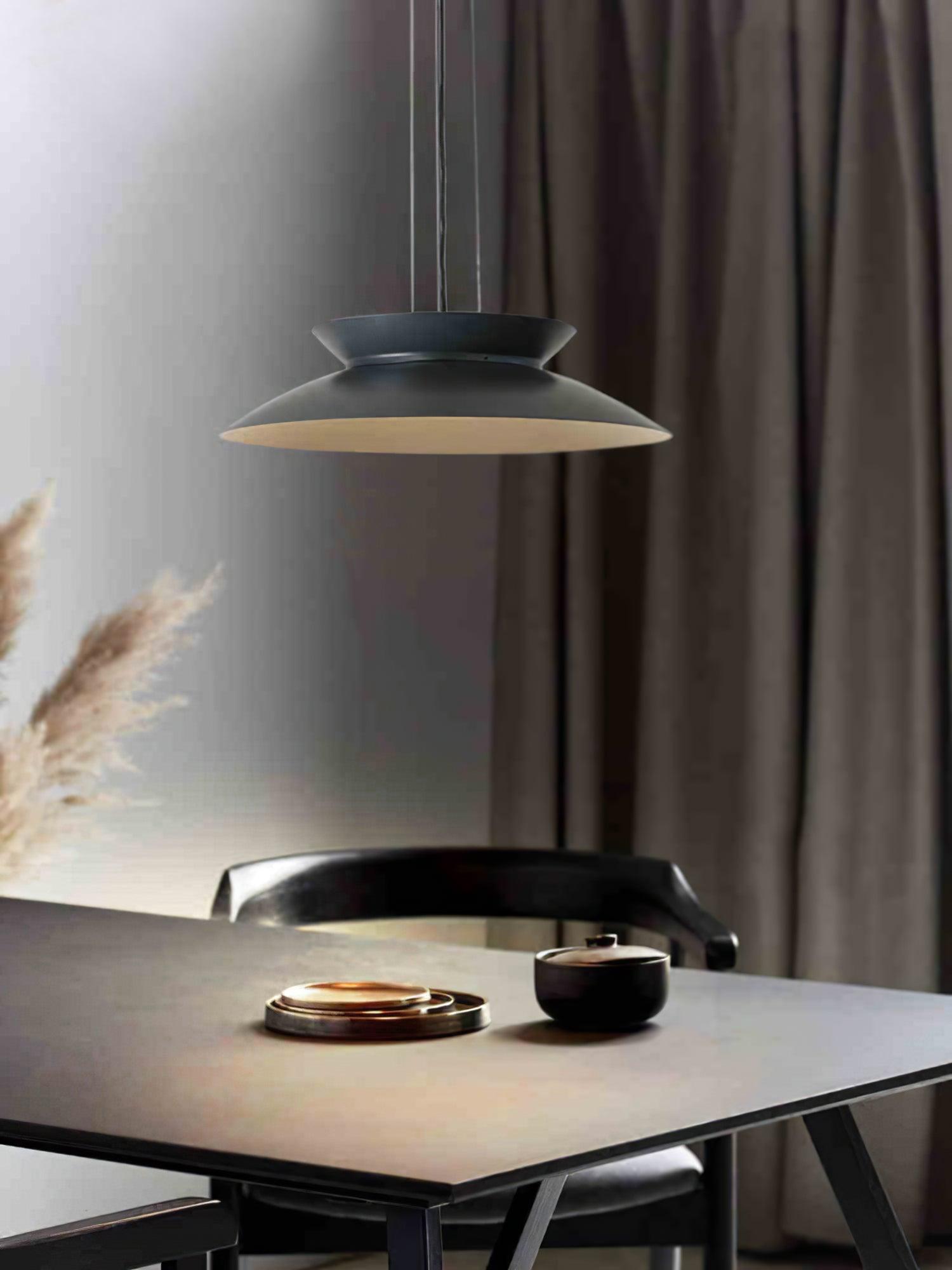Evlaeus Pendant Light - Blowlighting