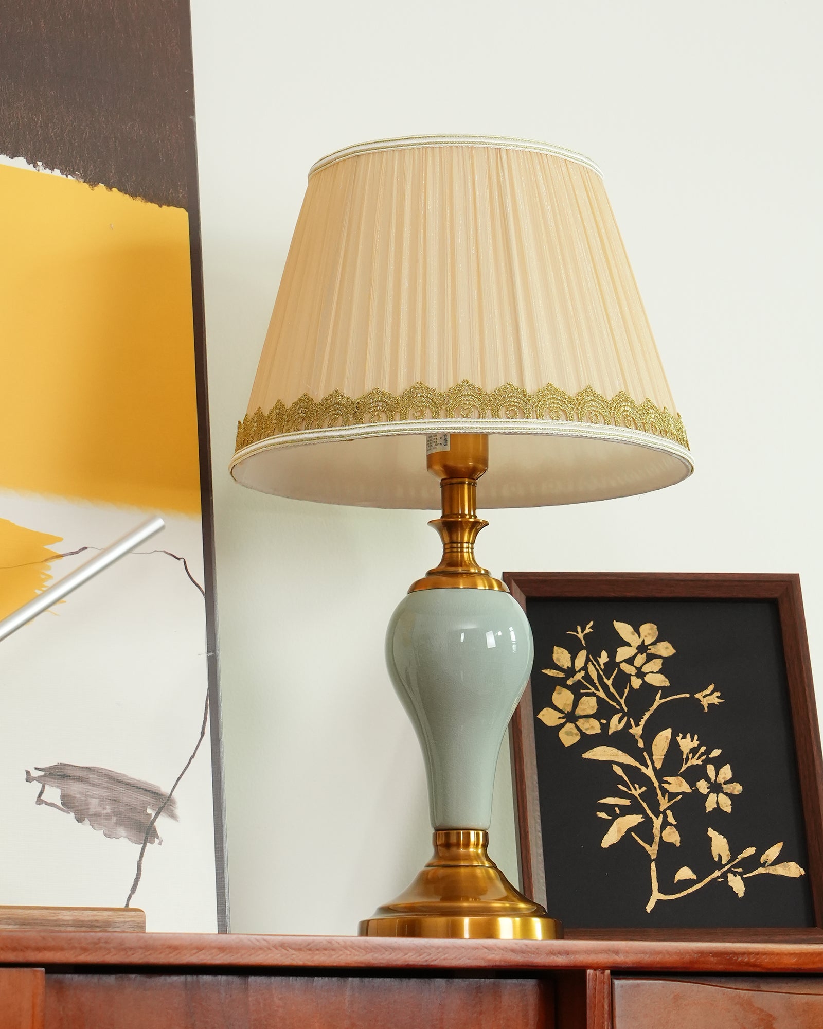 Chaslyn Desk Lamp - Blowlighting