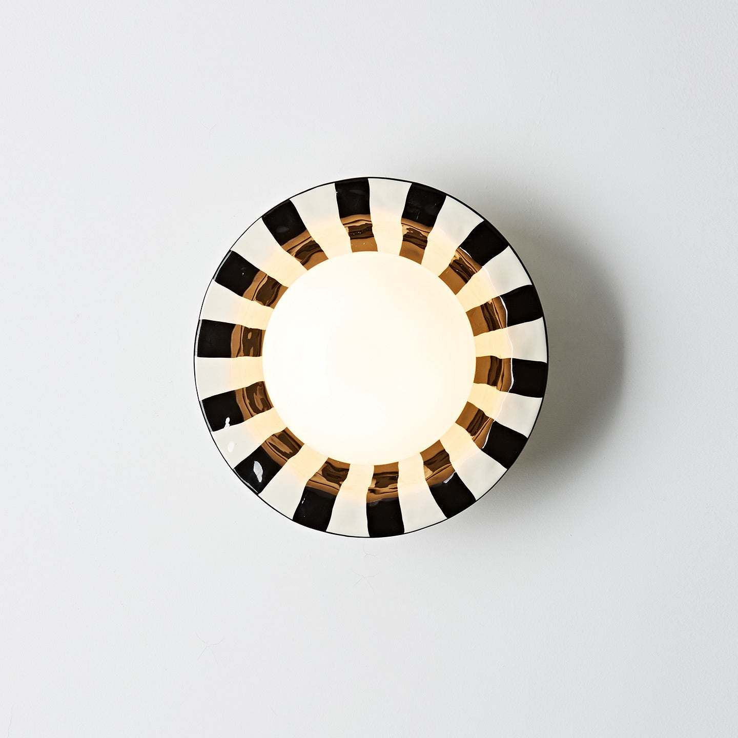 Checker Modern Ceramics Wall Light