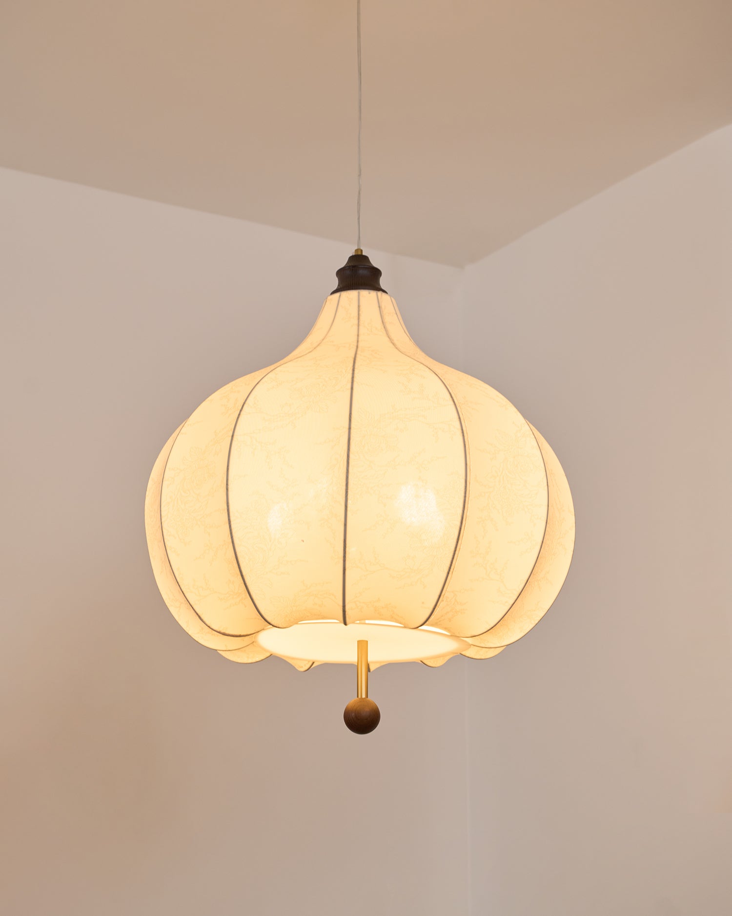 Chestnut Fabric Pendant Light - Blowlighting