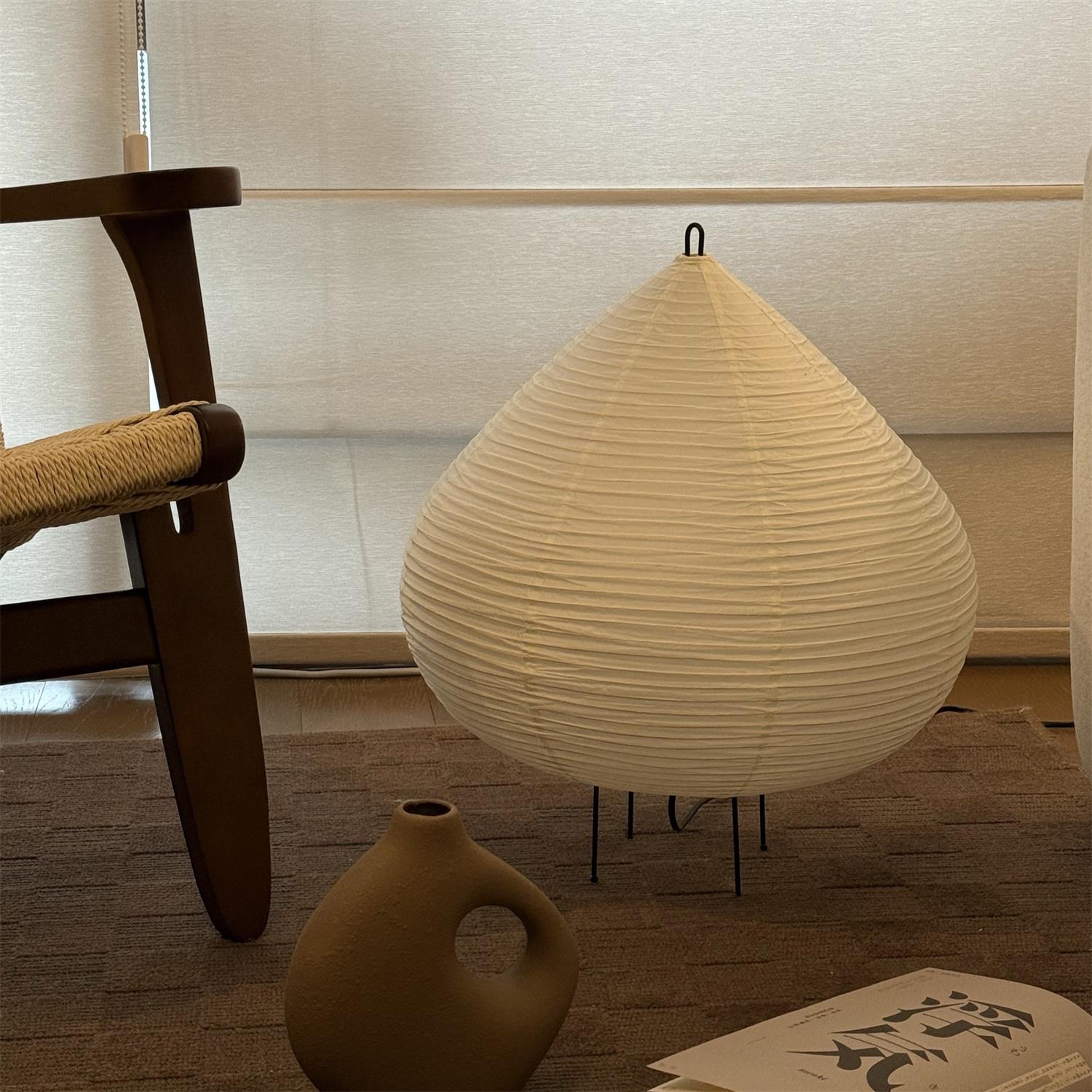 Chestnut Scandinavian Paper Table Light