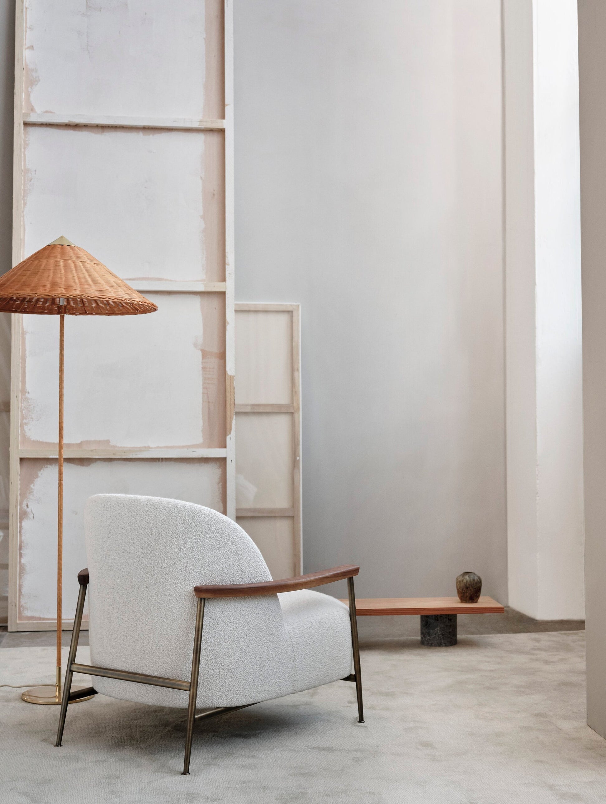 Tynell Floor Lamp - Blowlighting