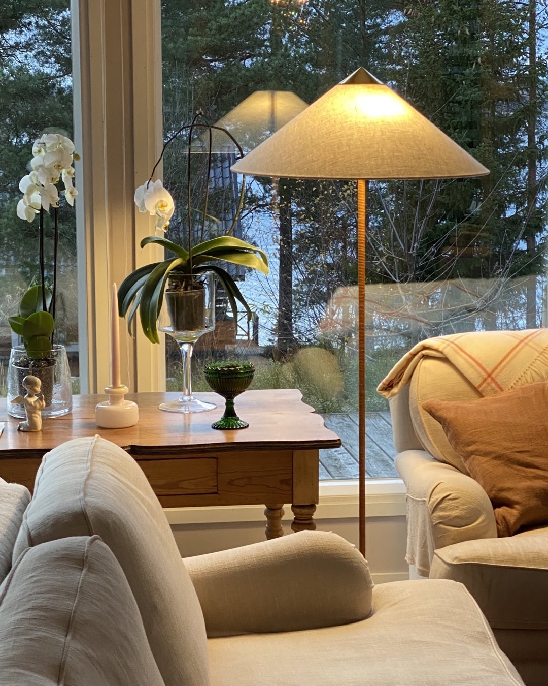 Tynell Floor Lamp - Blowlighting