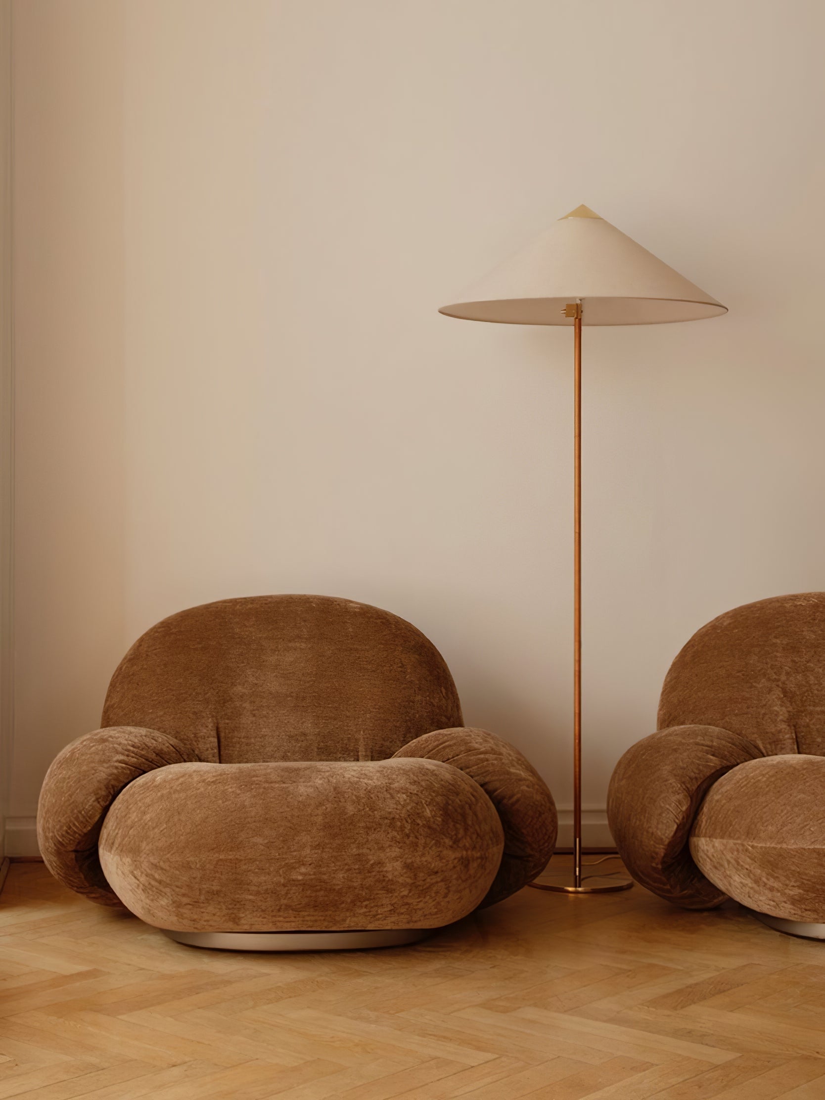 Tynell Floor Lamp - Blowlighting
