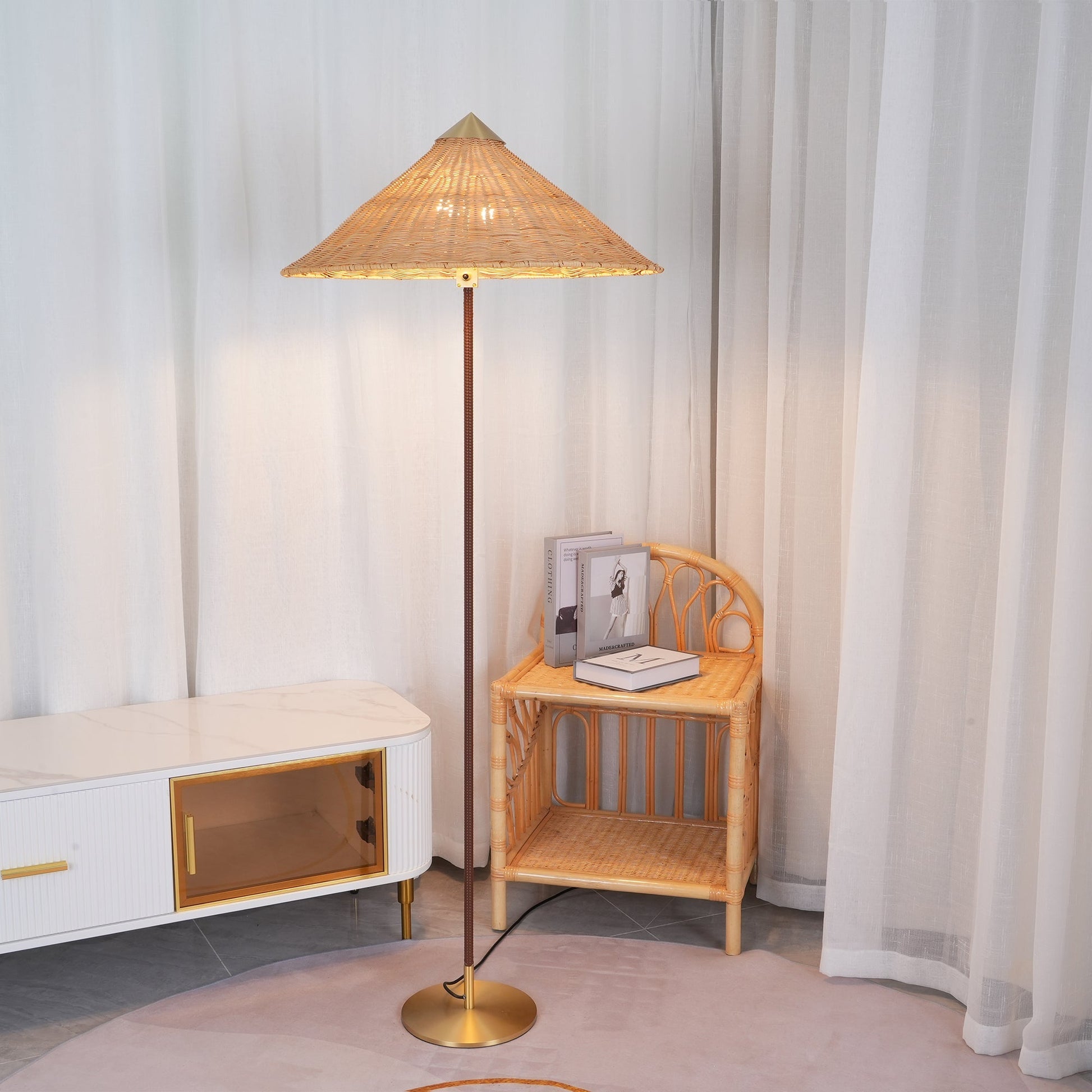 Tynell Floor Lamp - Blowlighting