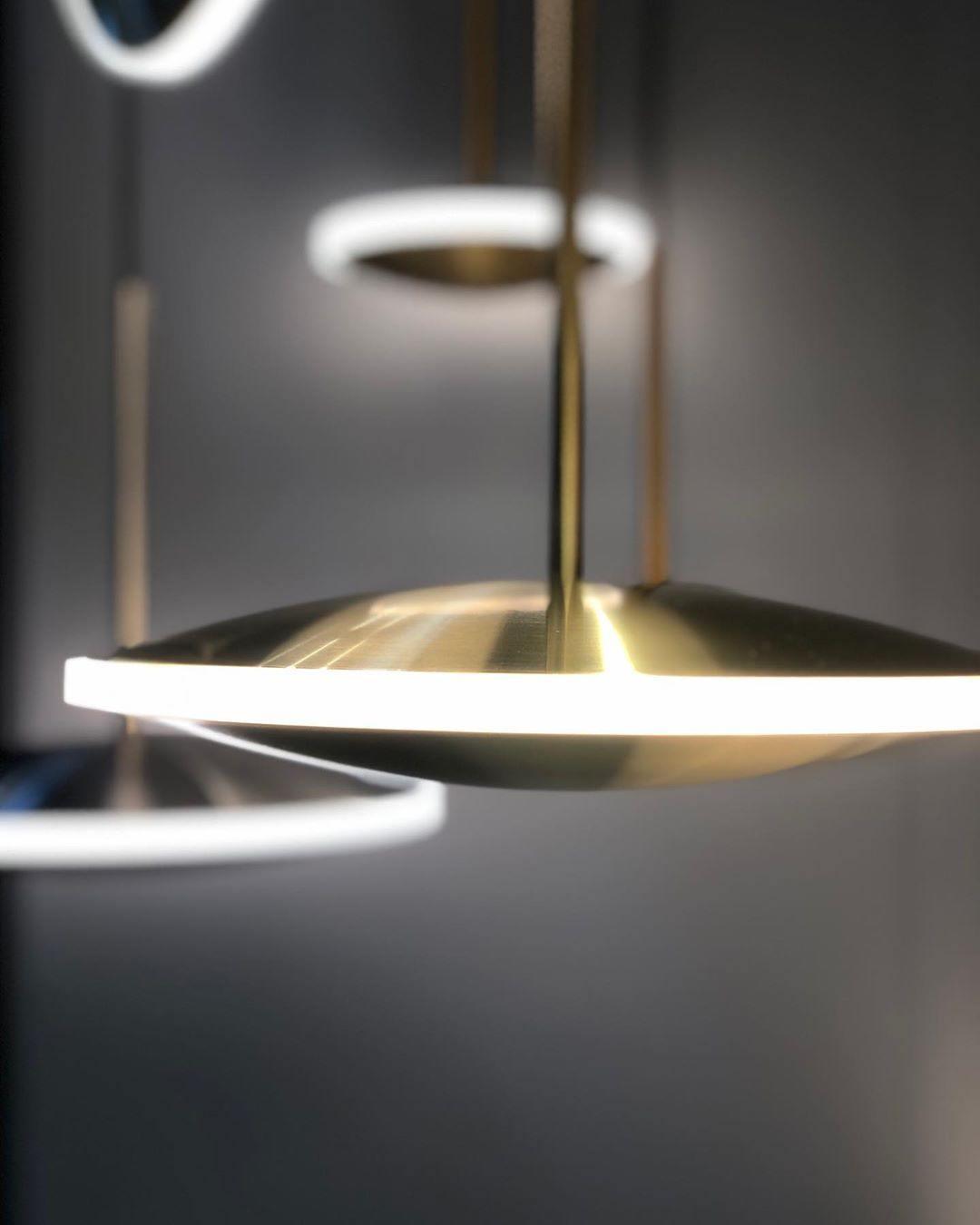 Chrona Dish Pendant Light - Blowlighting