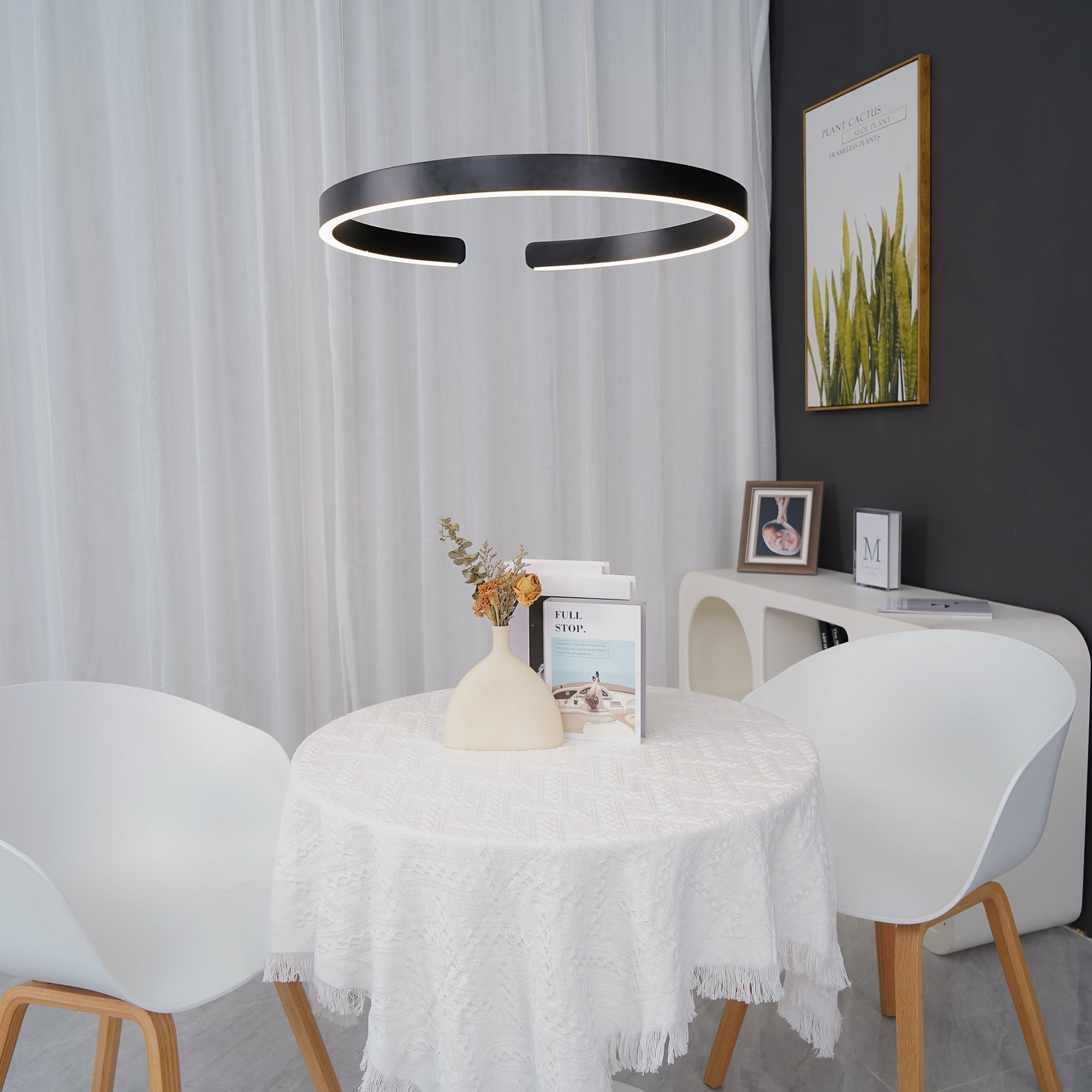 Zelaeora Modern Minimalist Metal Chandelier - Blowlighting