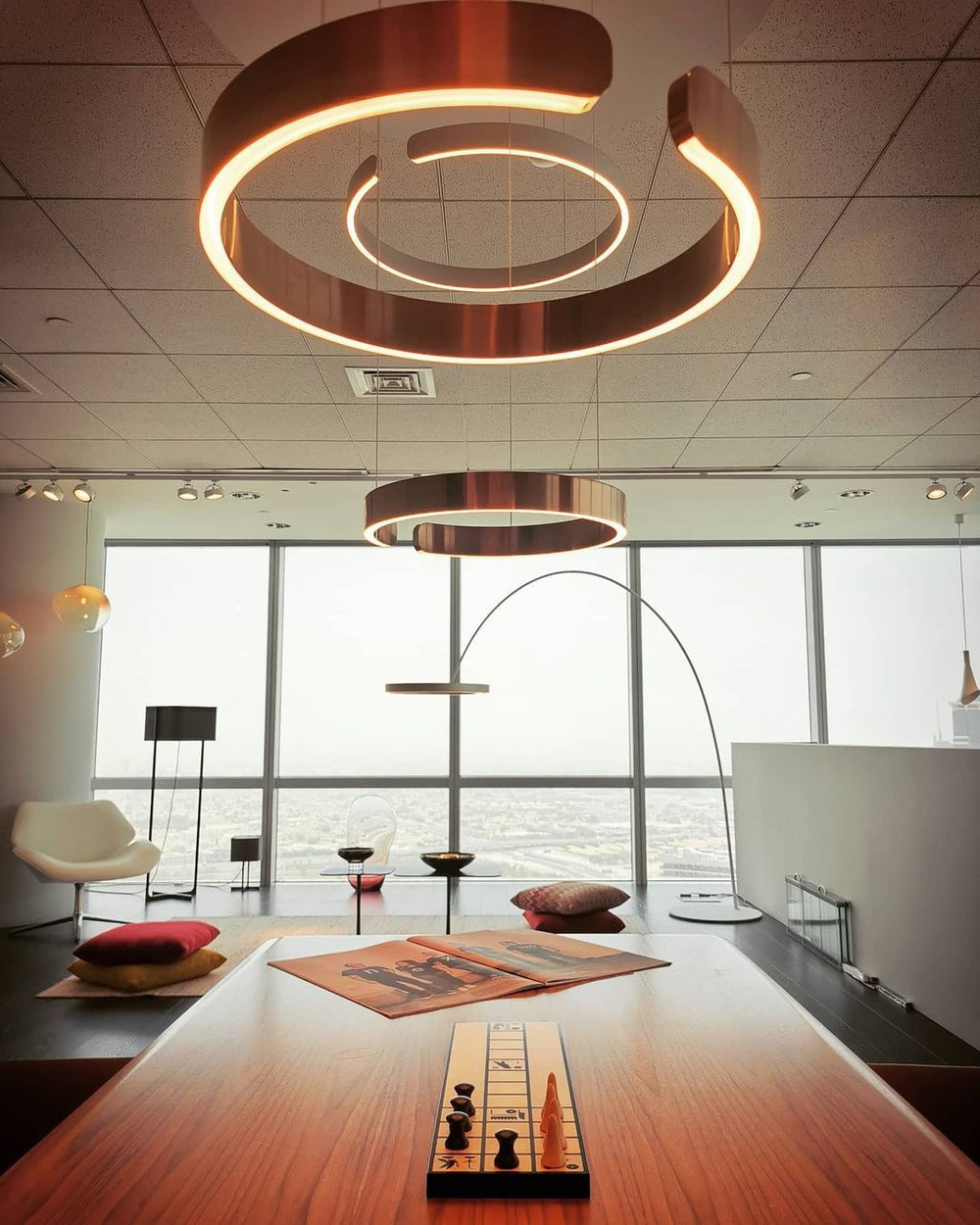 Zelaeora Modern Minimalist Metal Chandelier - Blowlighting