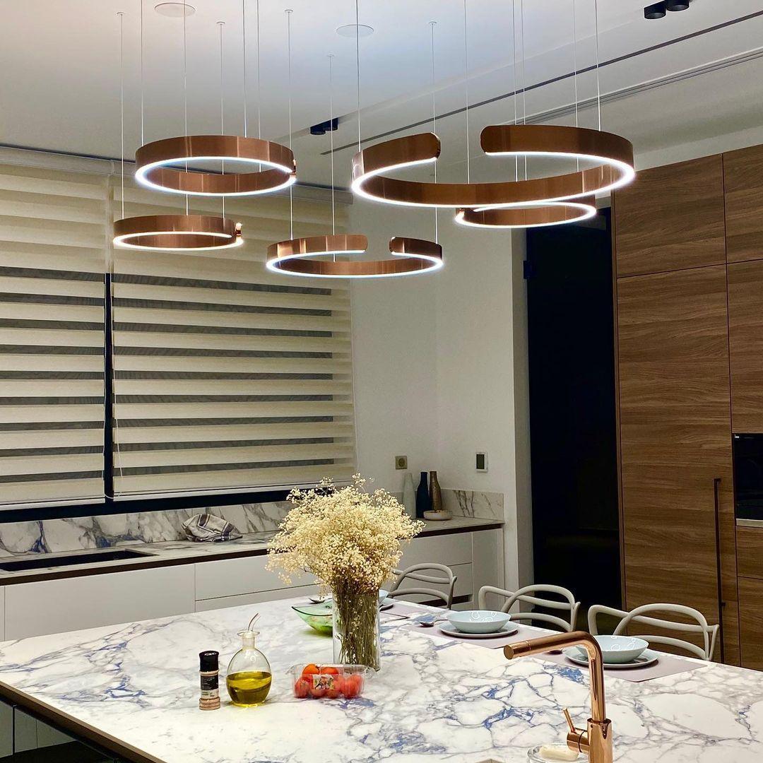 Zelaeora Modern Minimalist Metal Chandelier - Blowlighting