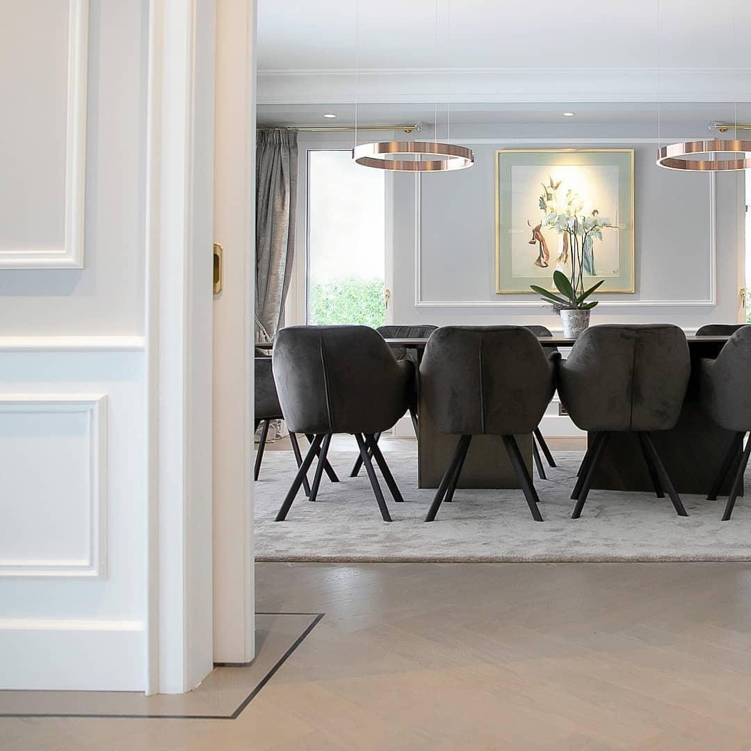 Zelaeora Modern Minimalist Metal Chandelier - Blowlighting
