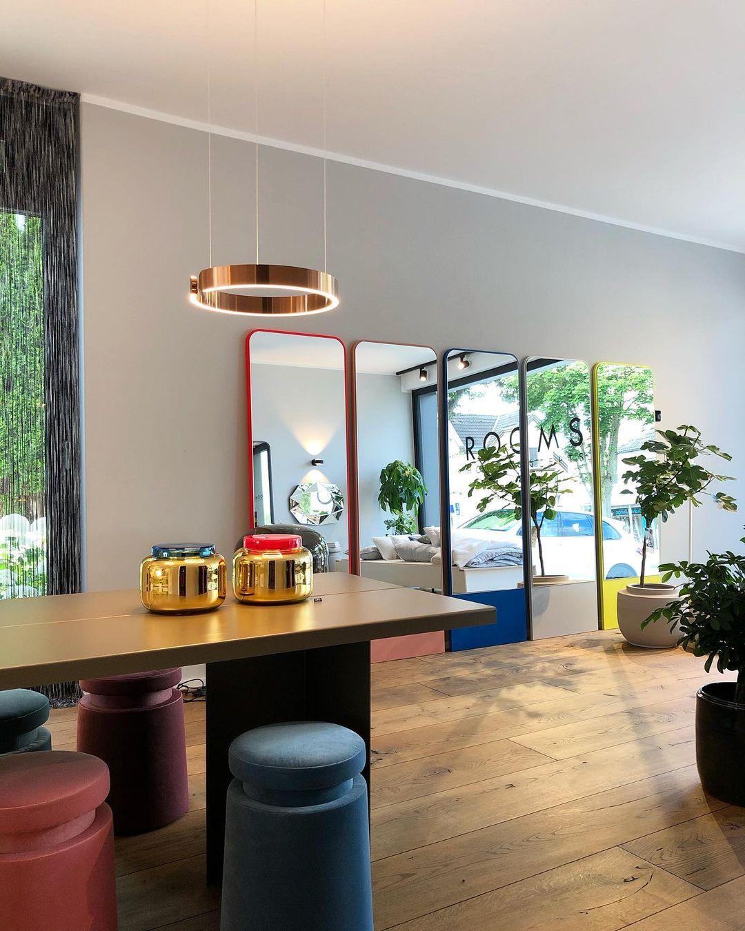 Zelaeora Modern Minimalist Metal Chandelier - Blowlighting