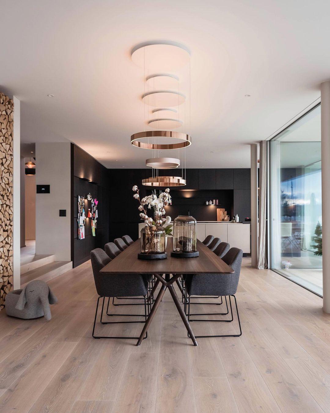 Zelaeora Modern Minimalist Metal Chandelier - Blowlighting