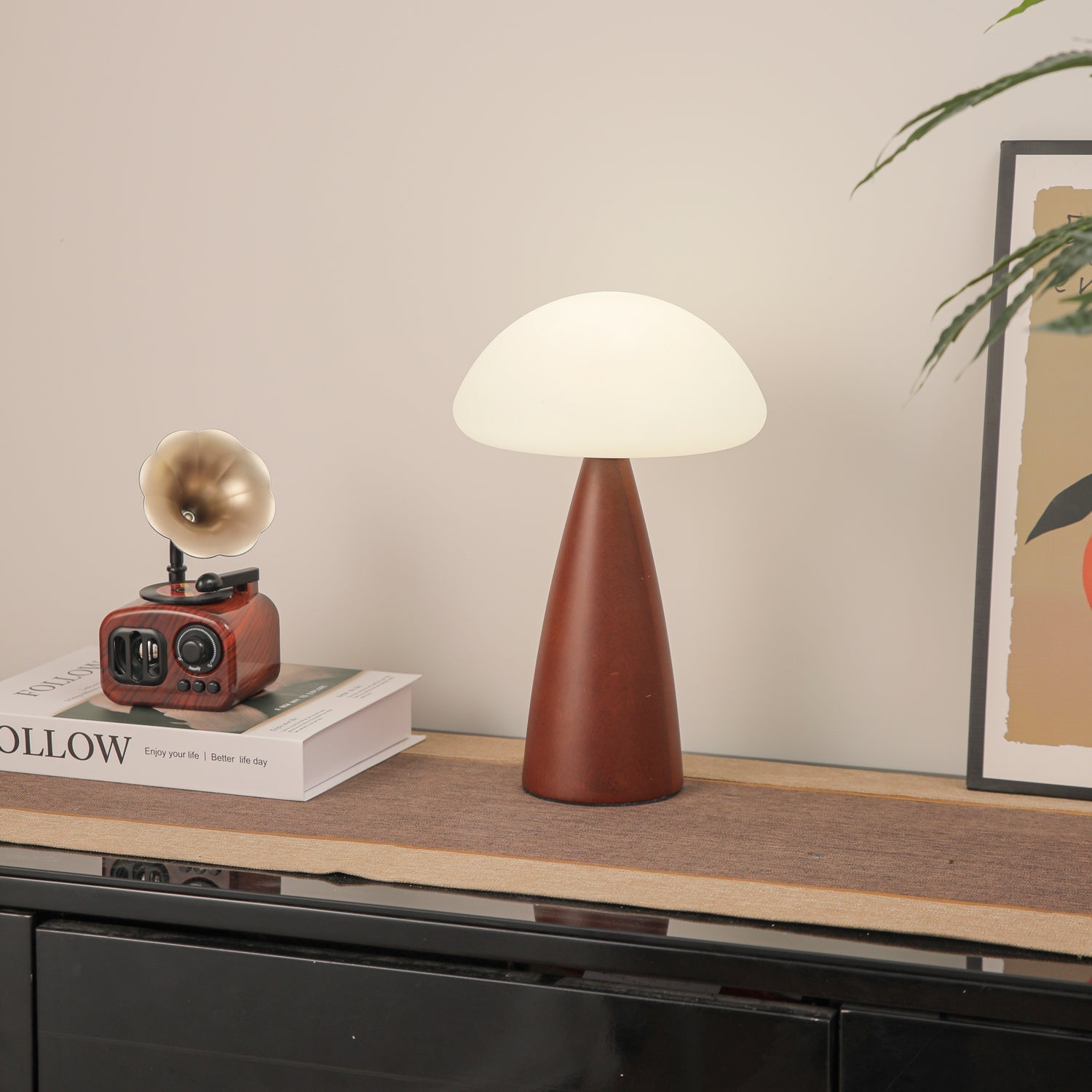 Clara Mushroom Table Lamp - Blowlighting