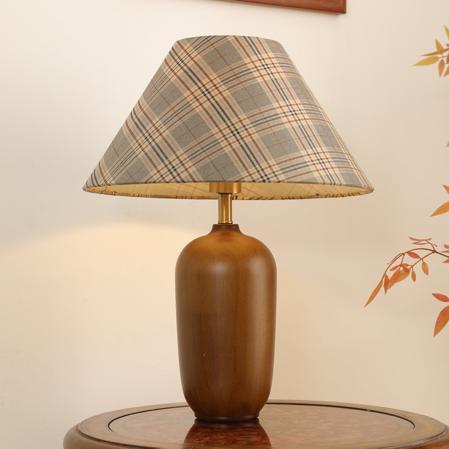 Clara Table Lamp - Blowlighting