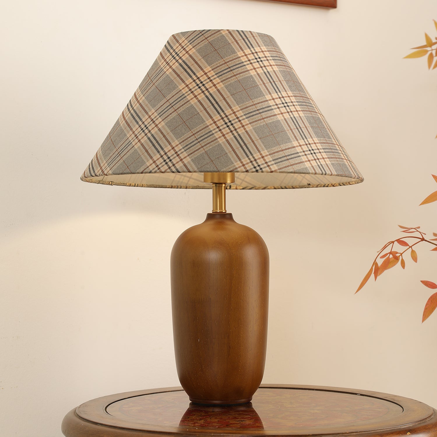 Clara Table Lamp - Blowlighting