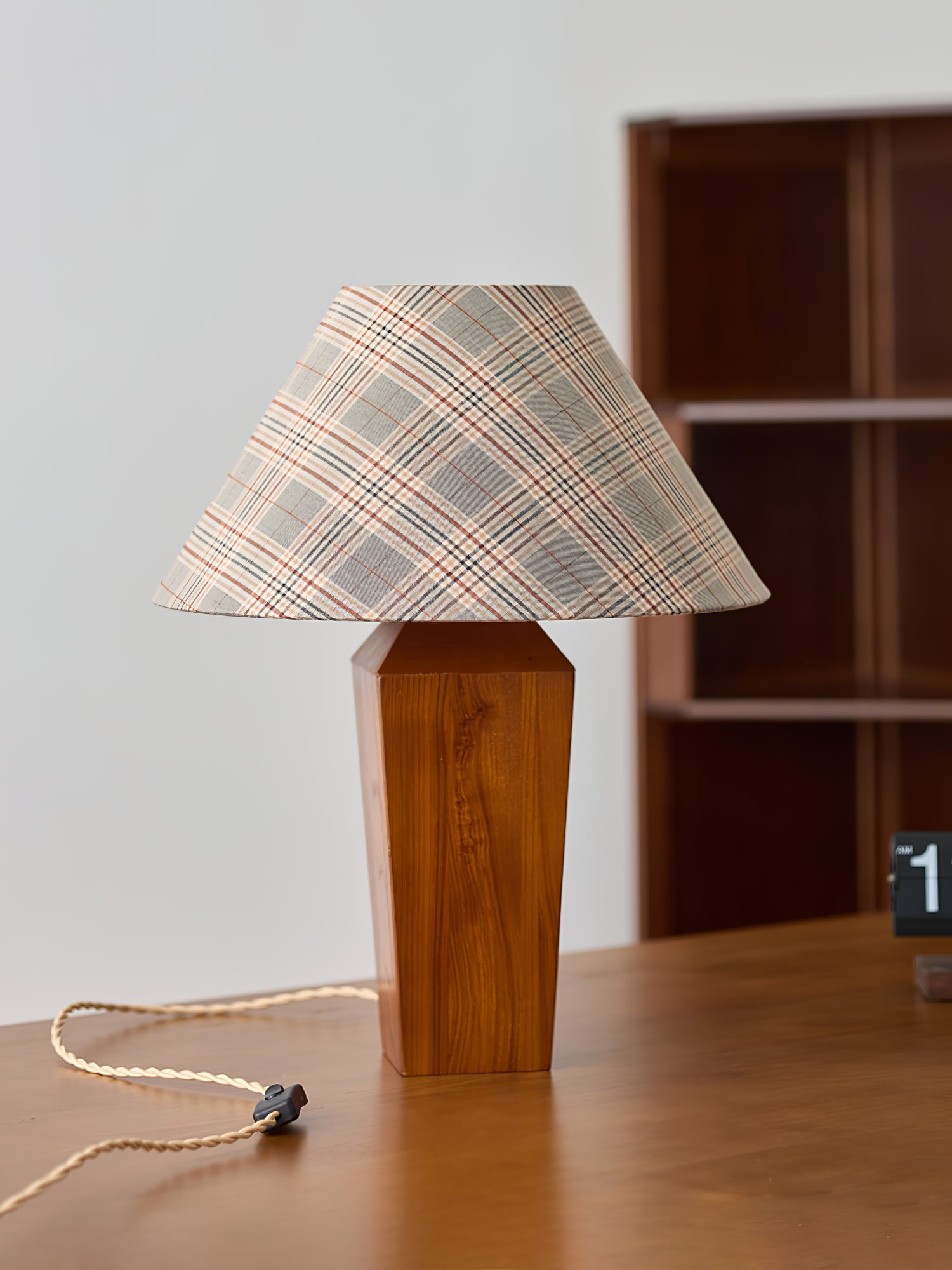 Claremont Plaid Table Lamp - Blowlighting