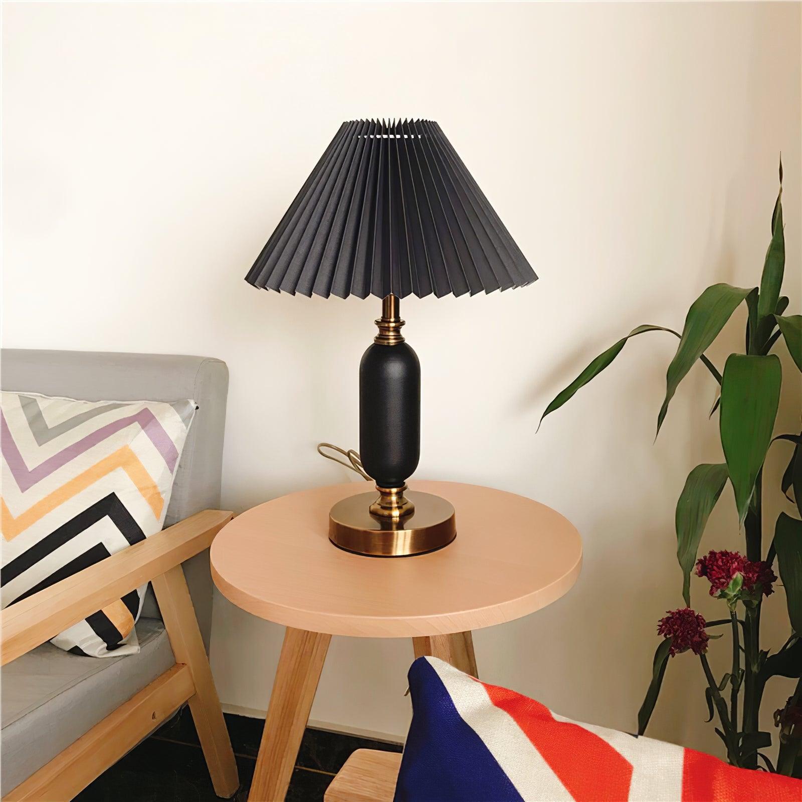 Aurmarila Fabric Table Lamp - Blowlighting