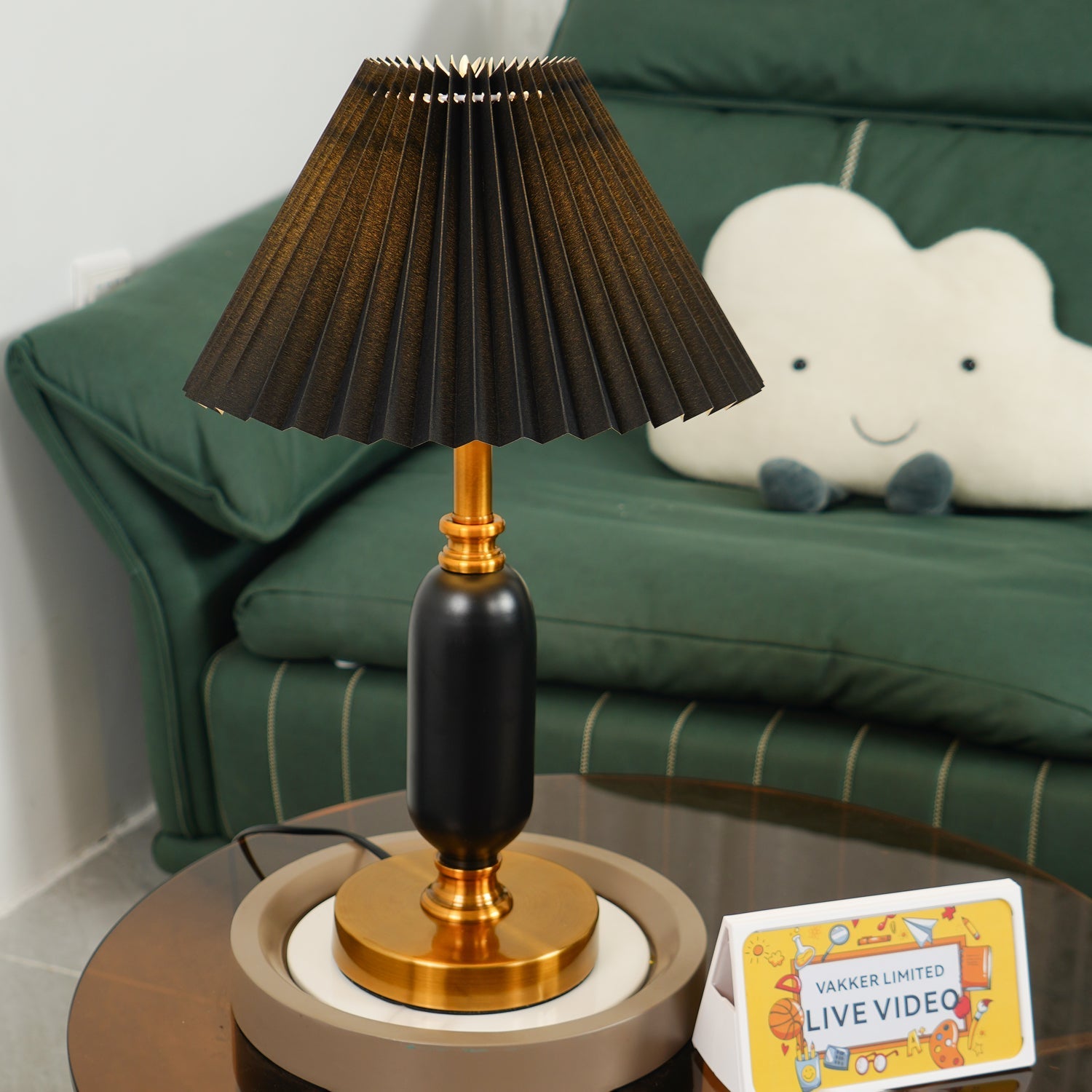 Aurmarila Fabric Table Lamp - Blowlighting