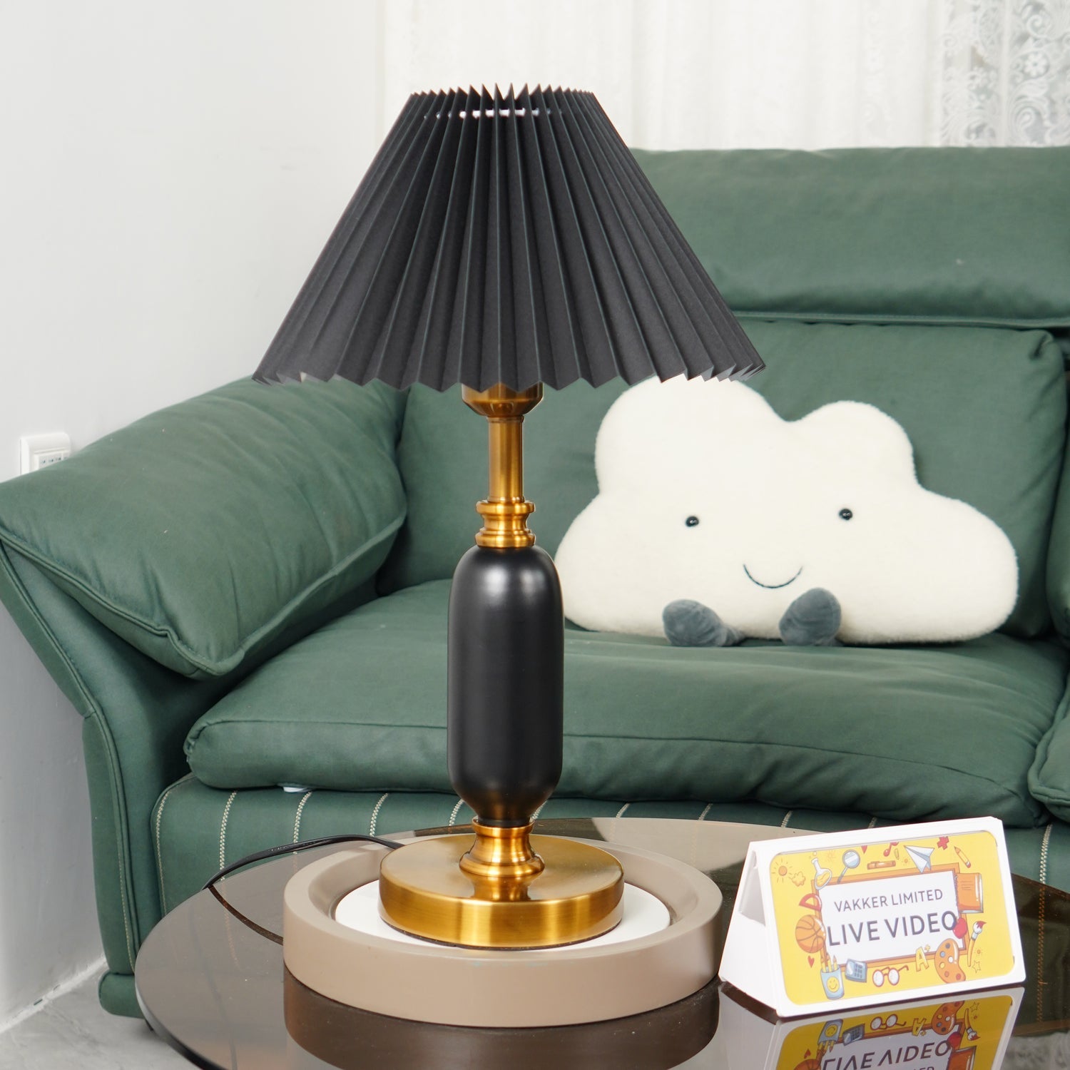 Aurmarila Fabric Table Lamp - Blowlighting